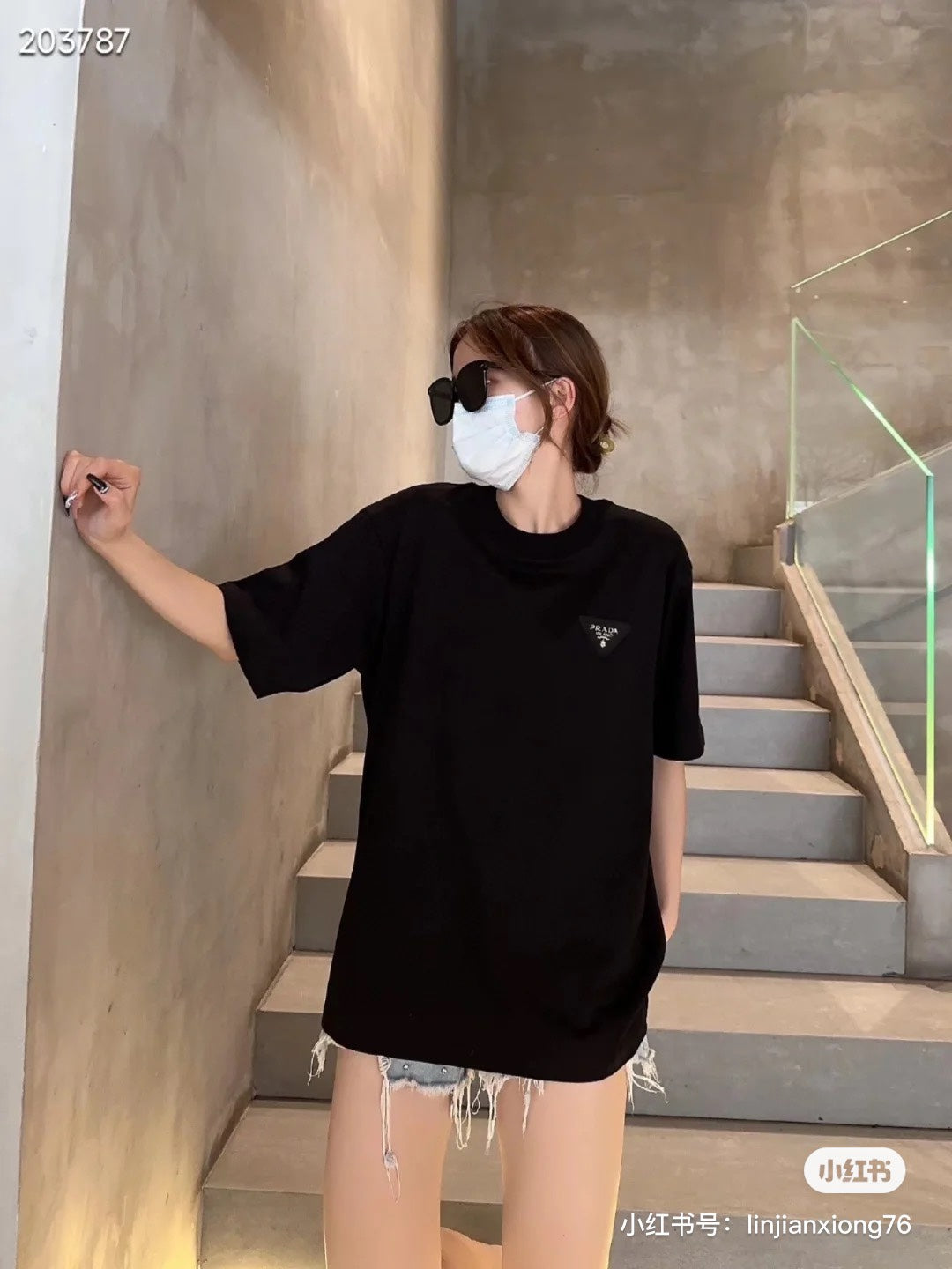 LuxluxHouse Best Quality Clothes T-shirt Prada