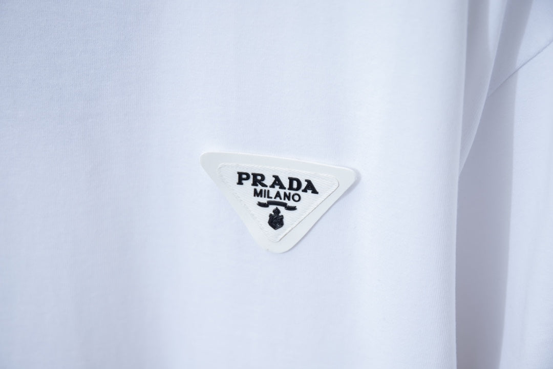 LuxluxHouse Best Quality Clothes T-shirt Prada