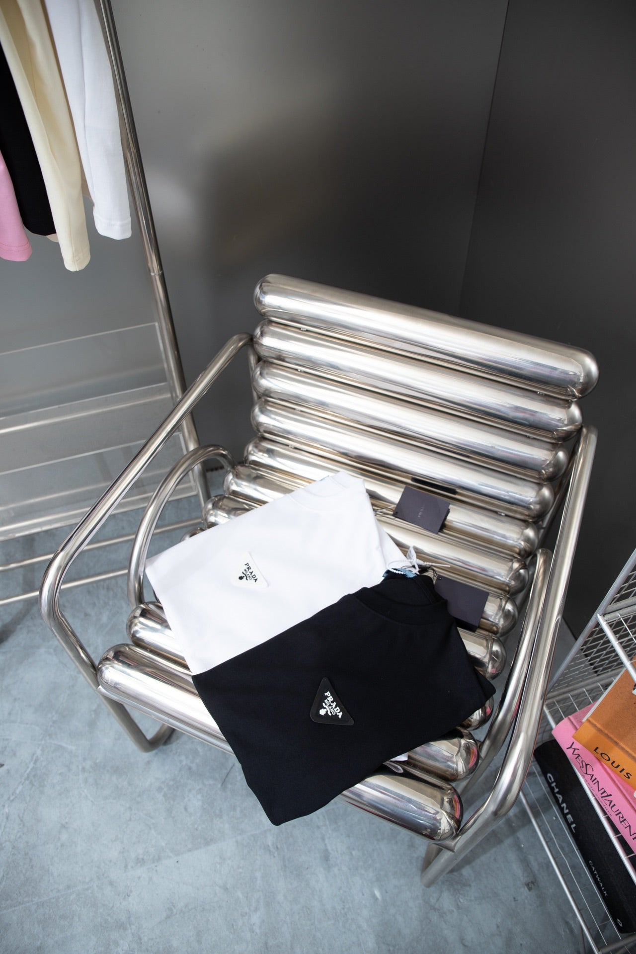 LuxluxHouse Best Quality Clothes T-shirt Prada