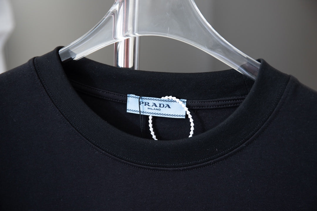 LuxluxHouse Best Quality Clothes T-shirt Prada