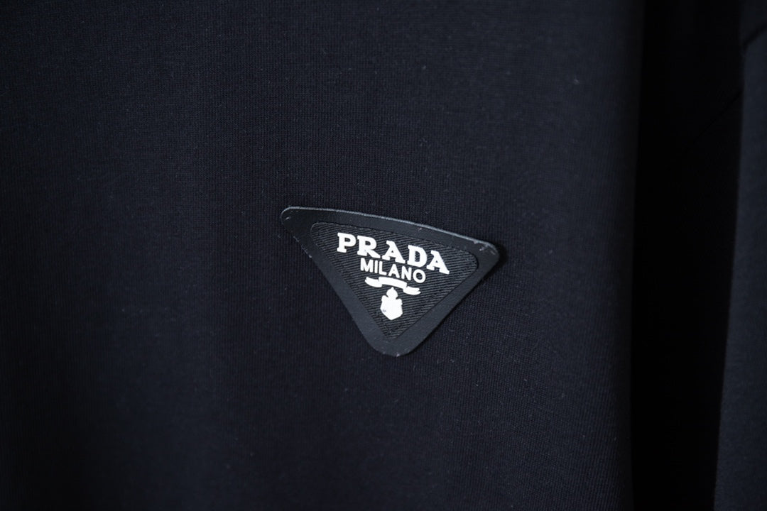 LuxluxHouse Best Quality Clothes T-shirt Prada