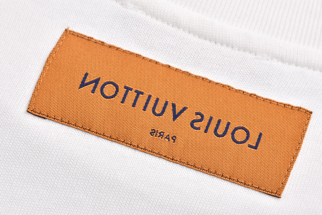 LuxluxHouse Best Quality Clothes T-shirt Louis Vuitton