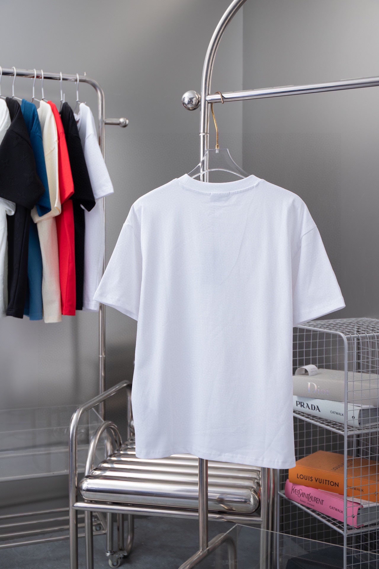 LuxluxHouse Best Quality Clothes T-shirt Prada
