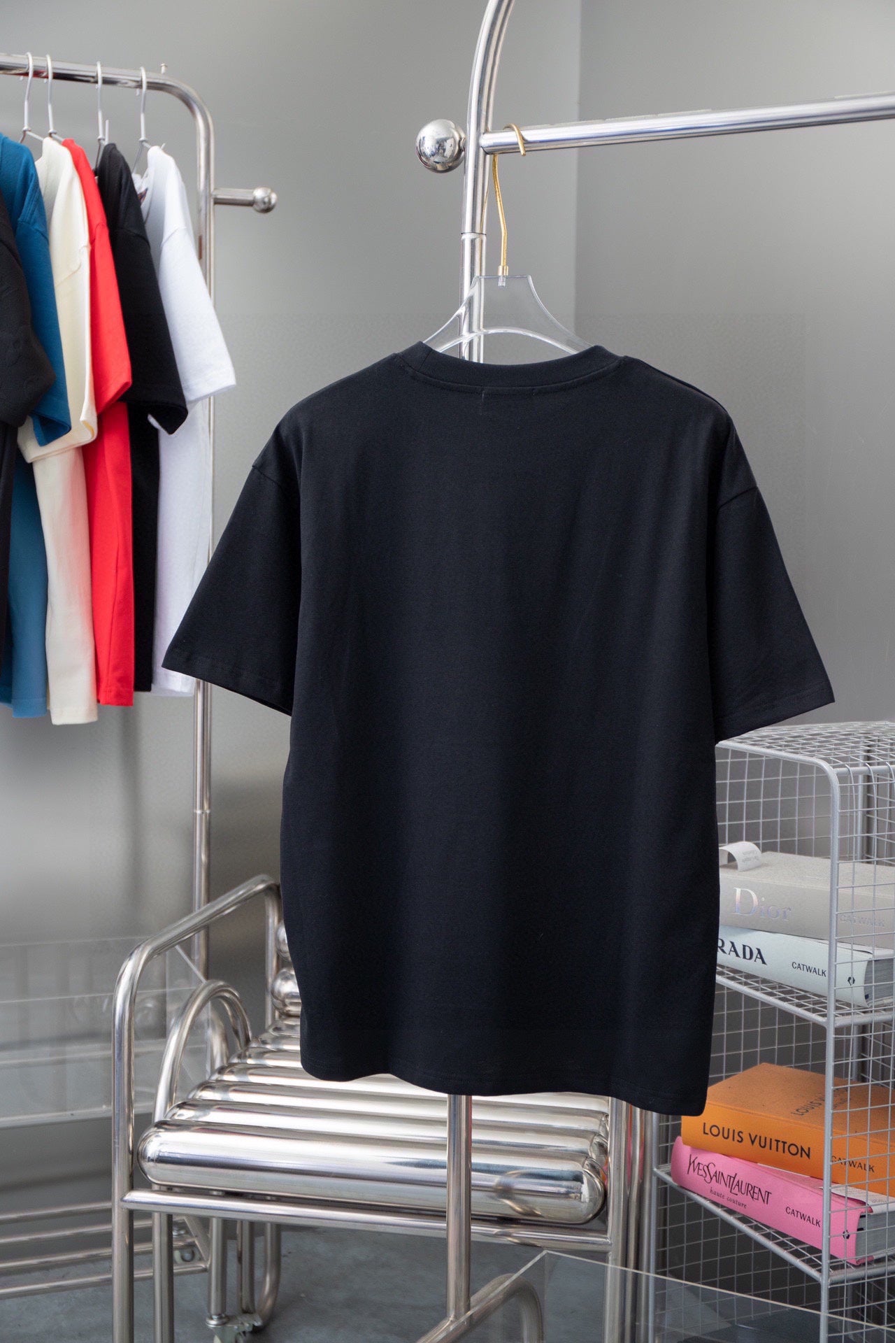 LuxluxHouse Best Quality Clothes T-shirt Prada