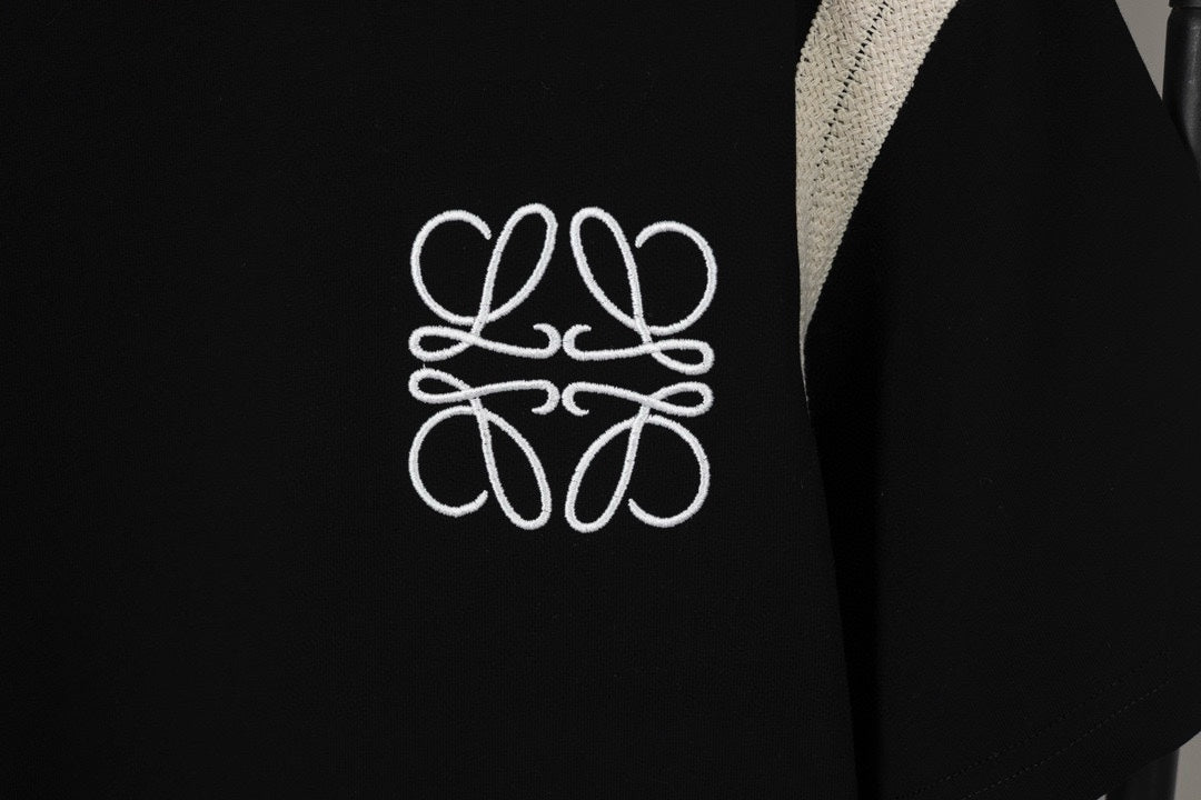 LuxluxHouse Best Quality Clothes T-shirt Loewe