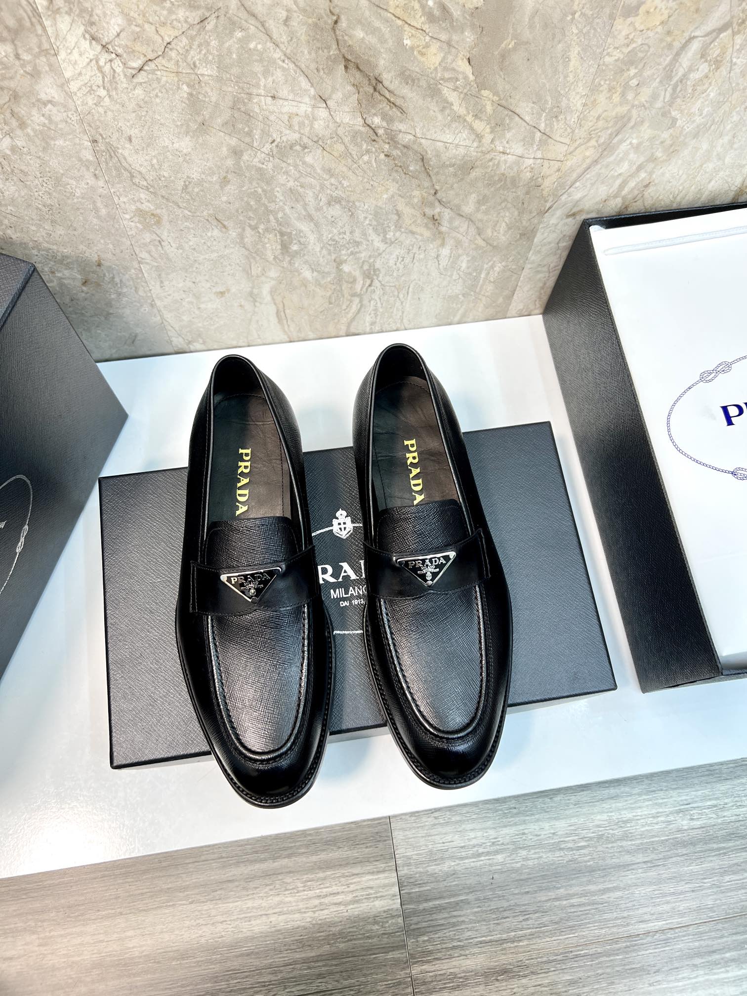 LuxluxHouse Best Quality Shoes Prada