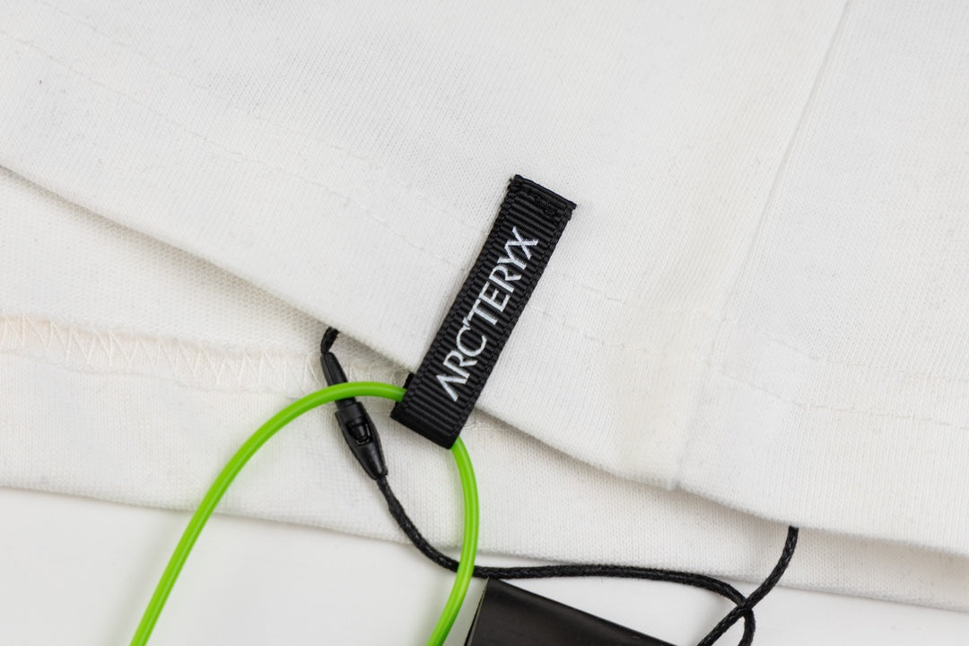 LuxluxHouse Best Quality Clothes T-shirt Arcteryx