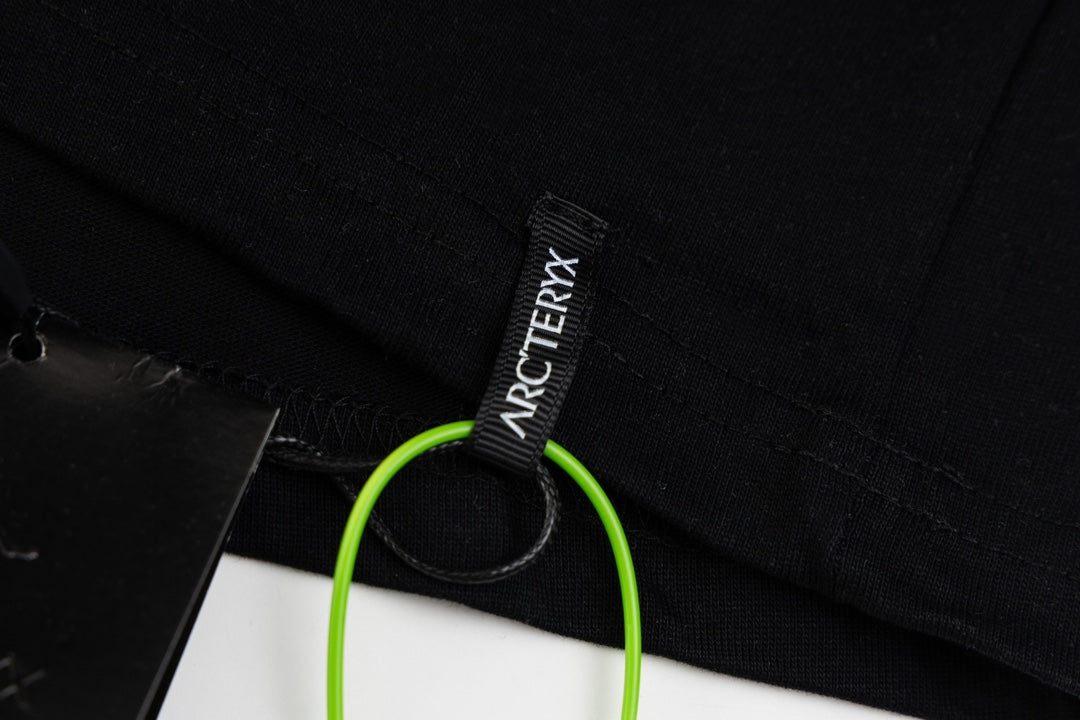 LuxluxHouse Best Quality Clothes T-shirt Arcteryx