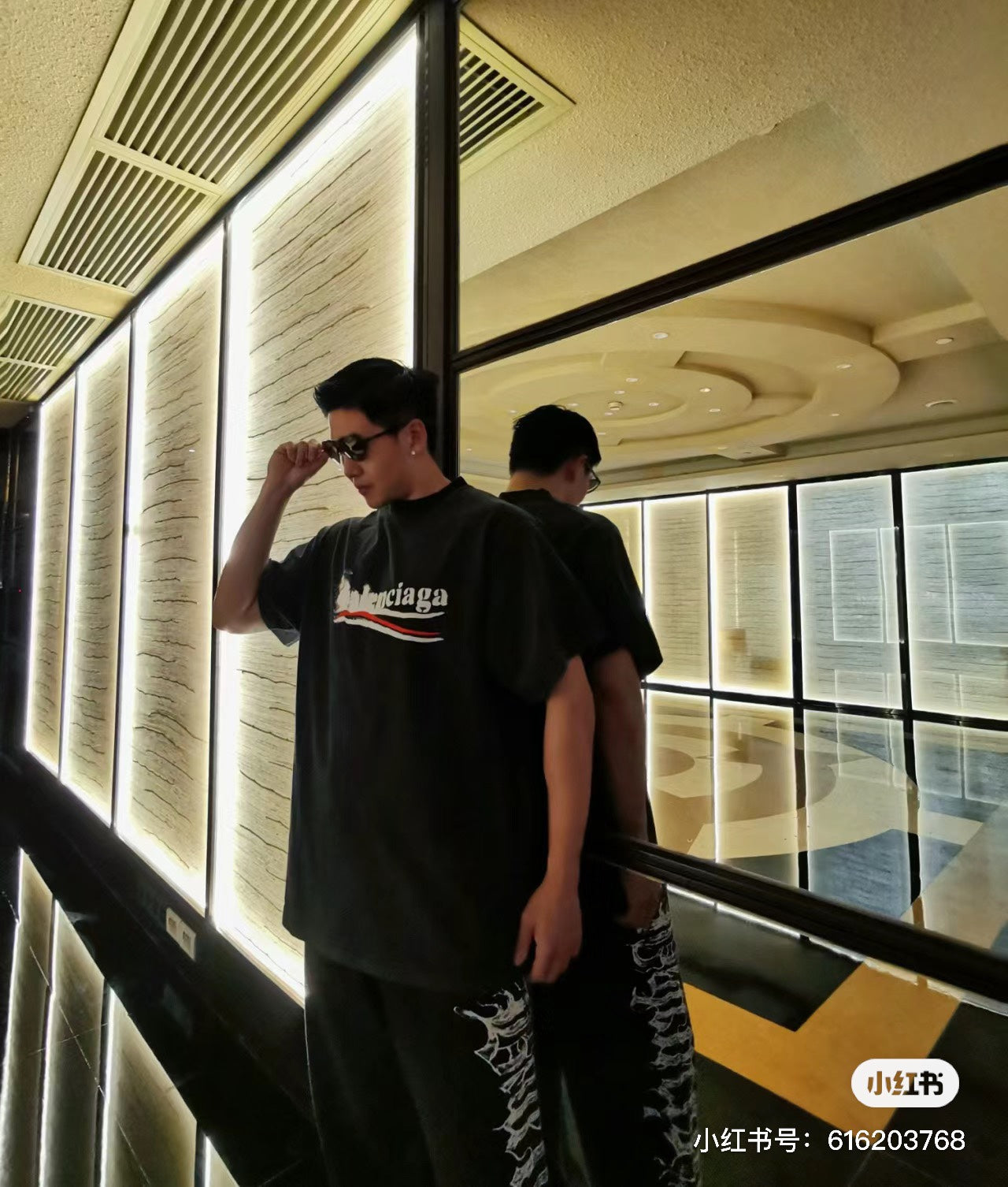 LuxluxHouse Best Quality Clothes Balenciaga T-shirt