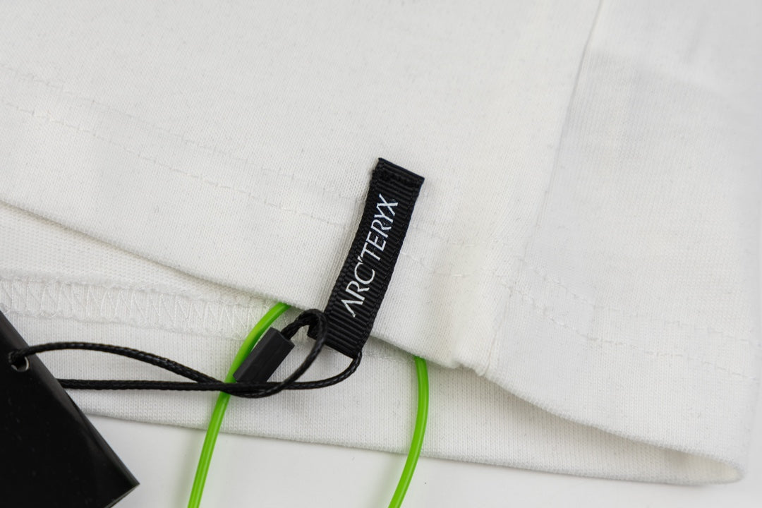LuxluxHouse Best Quality Clothes T-shirt Arcteryx
