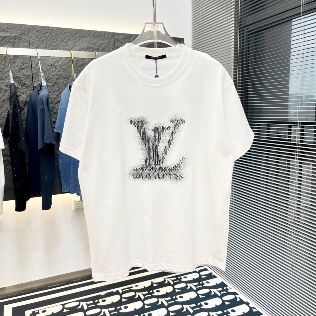 LuxluxHouse Louis Vuitton T-shirt NO.3