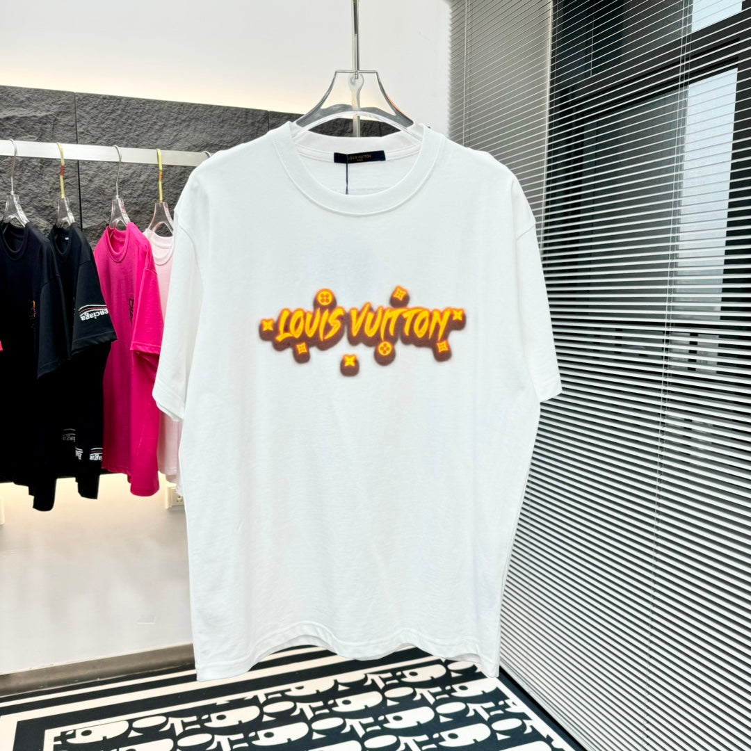 LuxluxHouse Louis Vuitton T-shirt NO.3