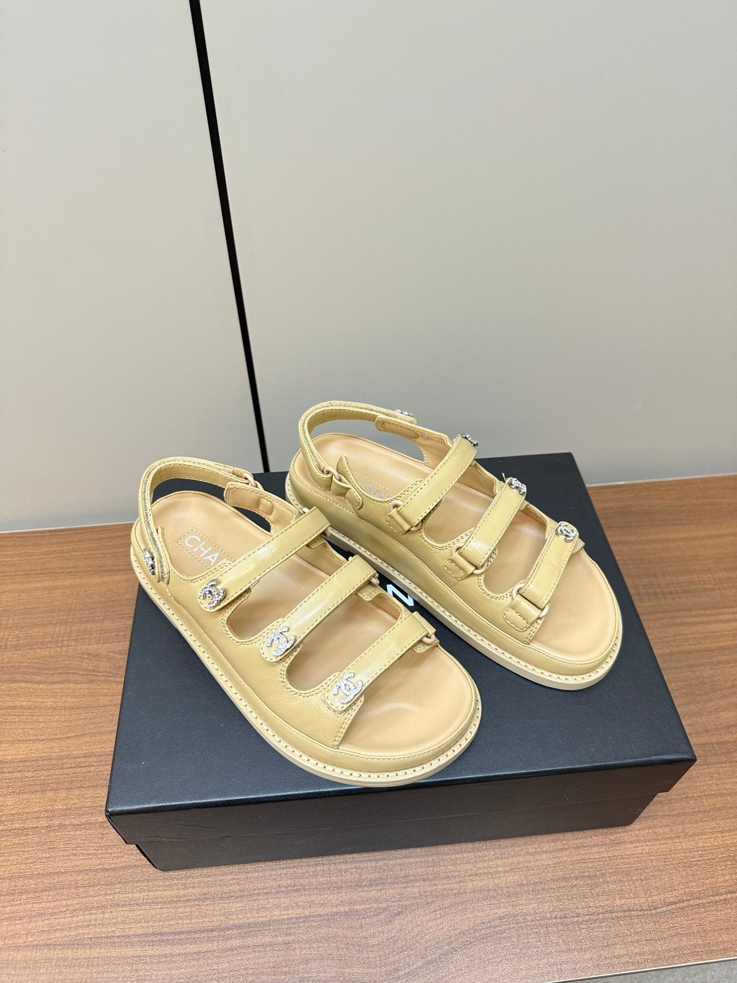 LuxluxHouse Best Quality Chanel Sandals