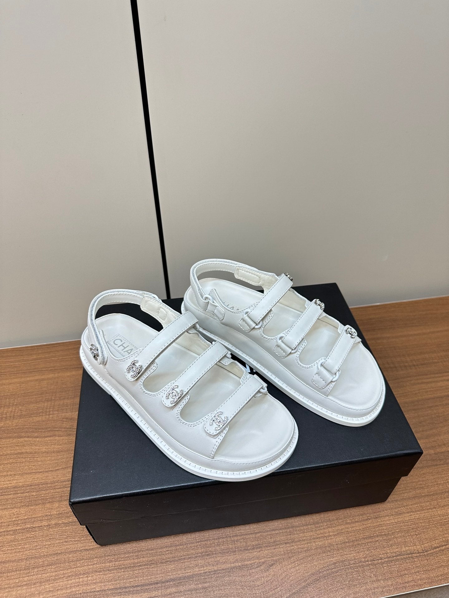 LuxluxHouse Best Quality Chanel Sandals