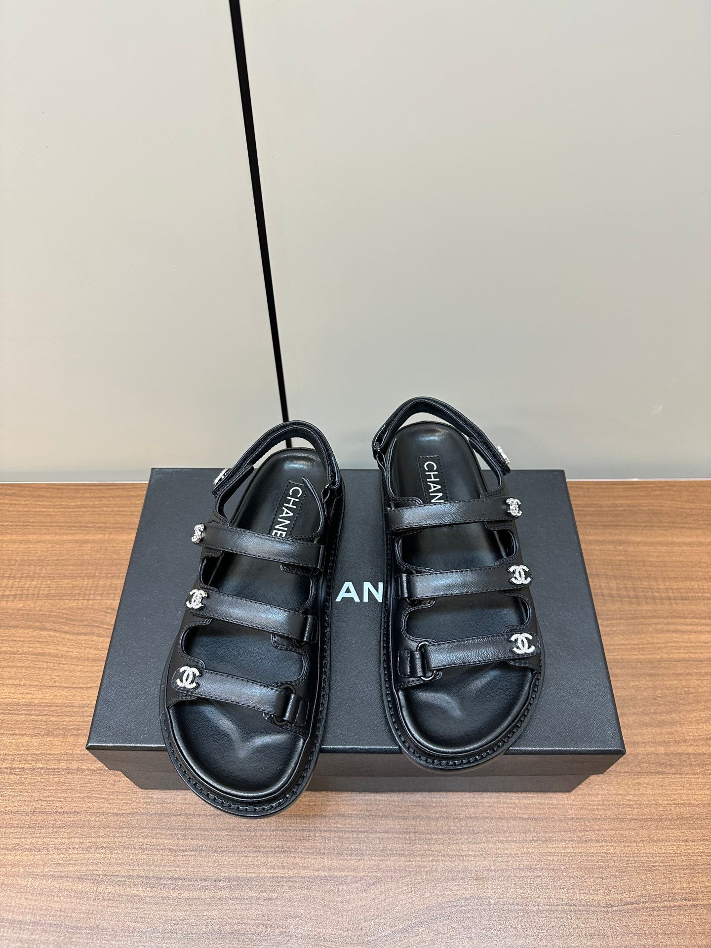 LuxluxHouse Best Quality Chanel Sandals