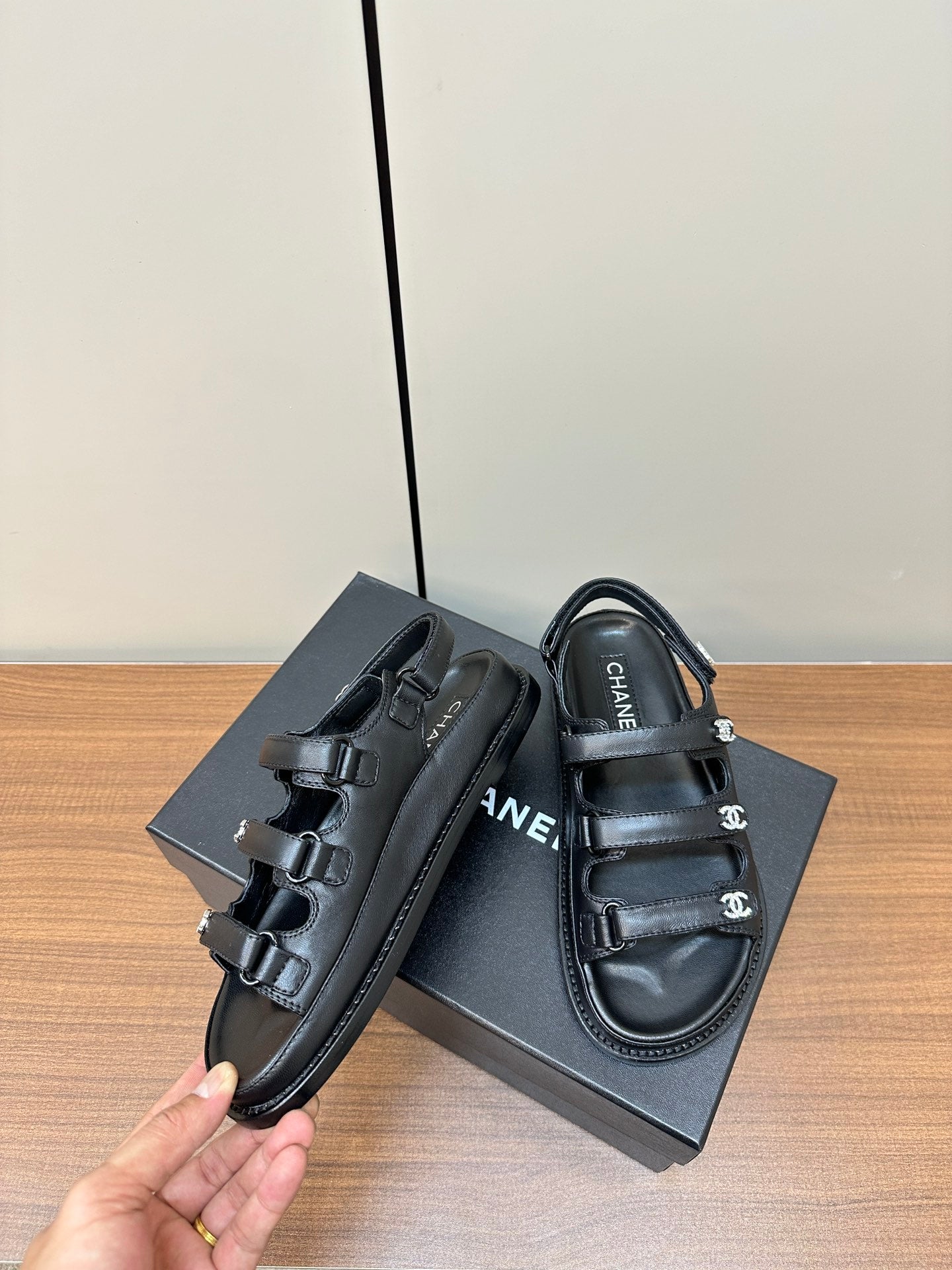 LuxluxHouse Best Quality Chanel Sandals