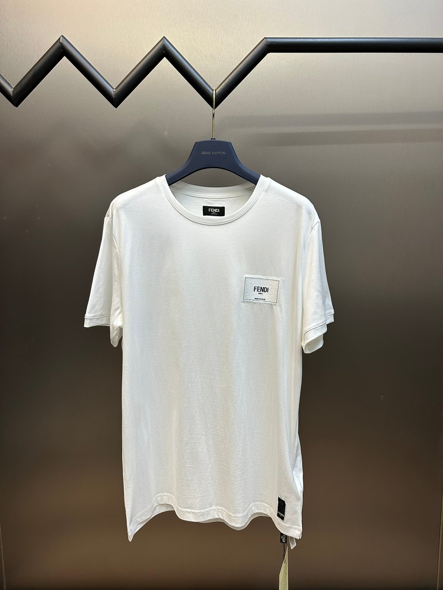 LuxluxHouse Fendi T-shirt NO.1