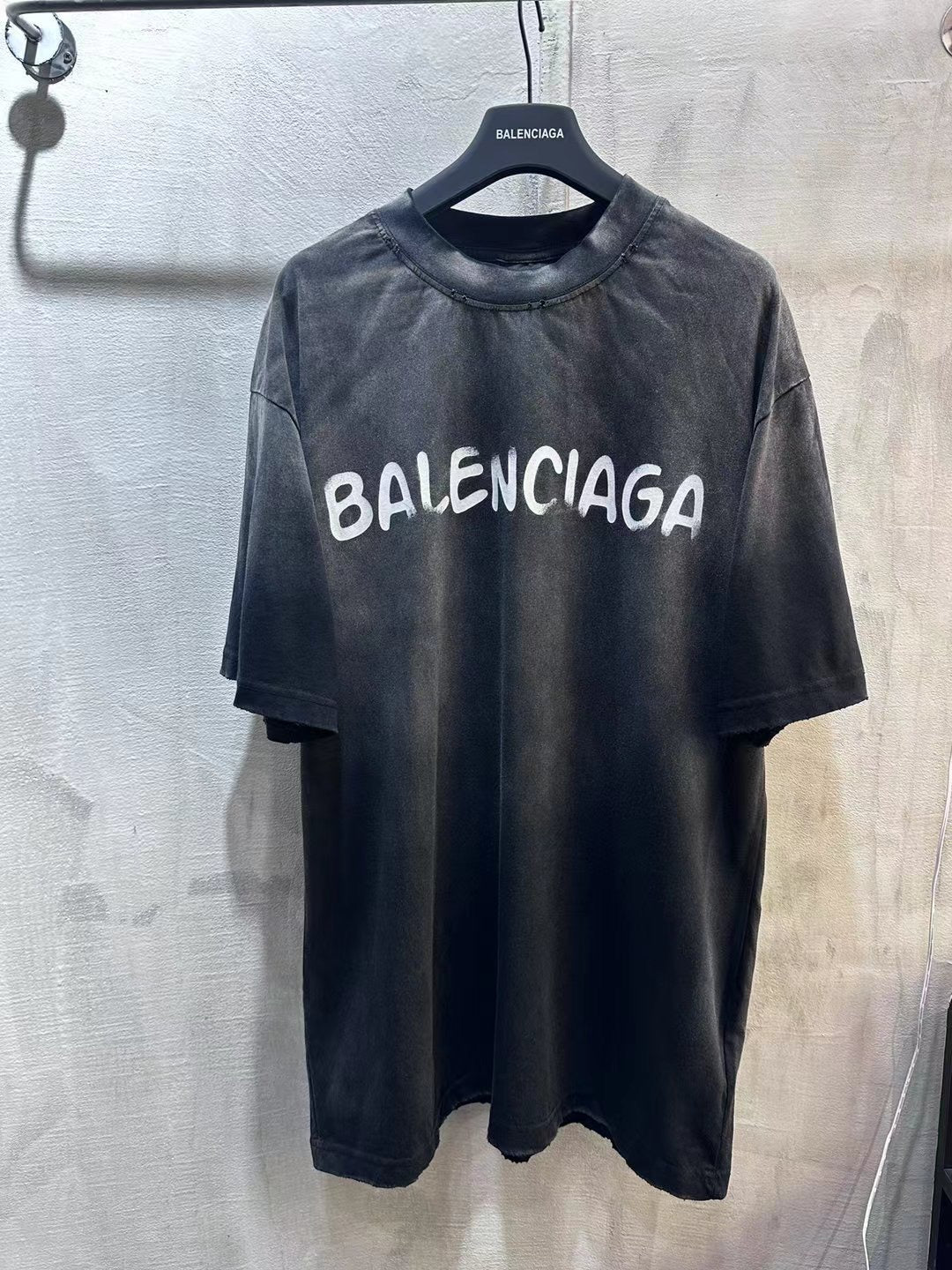 LuxluxHouse Balenciaga T-shirt NO.6