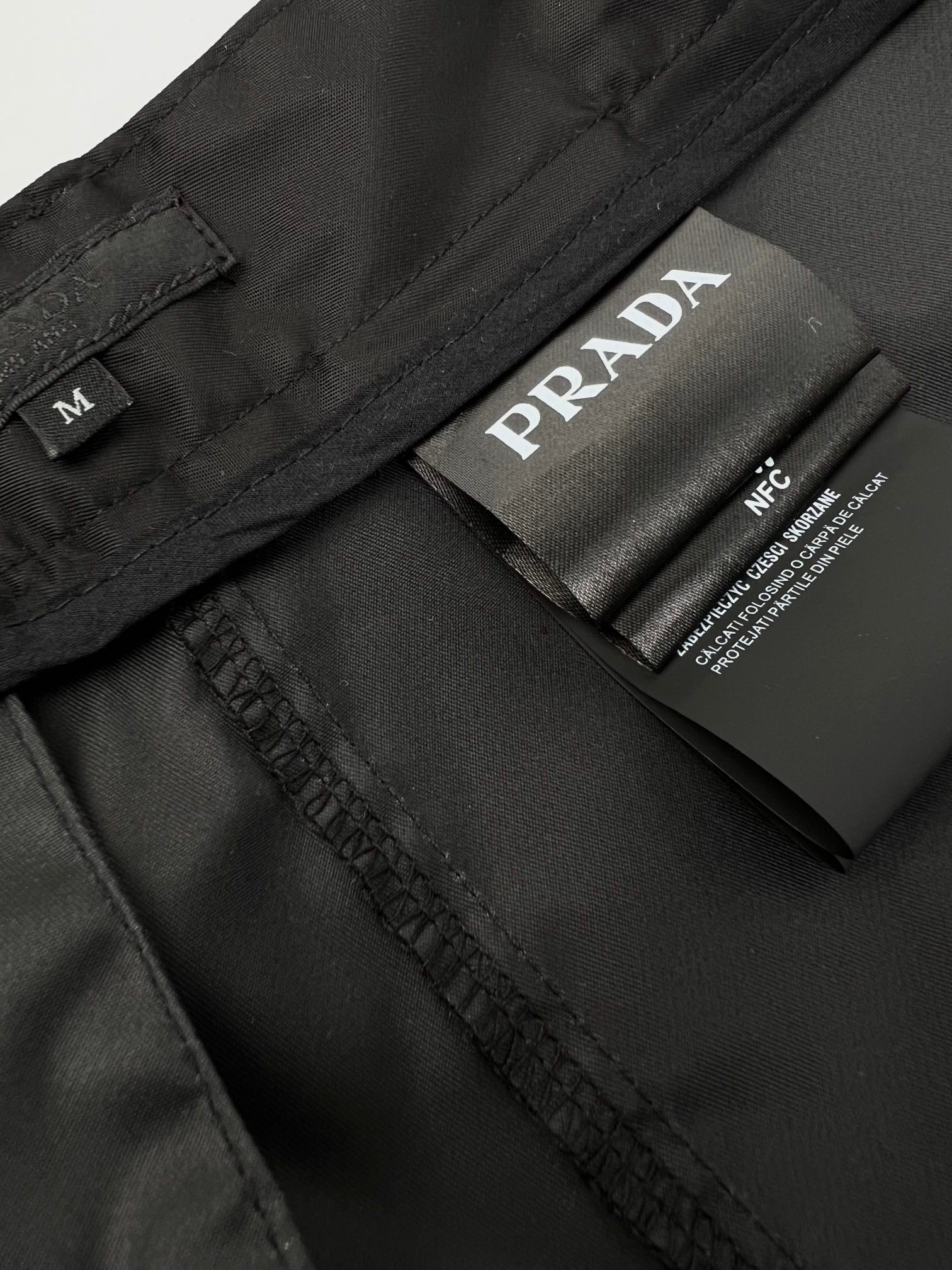 LuxluxHouse Best Quality Clothes Pants Prada