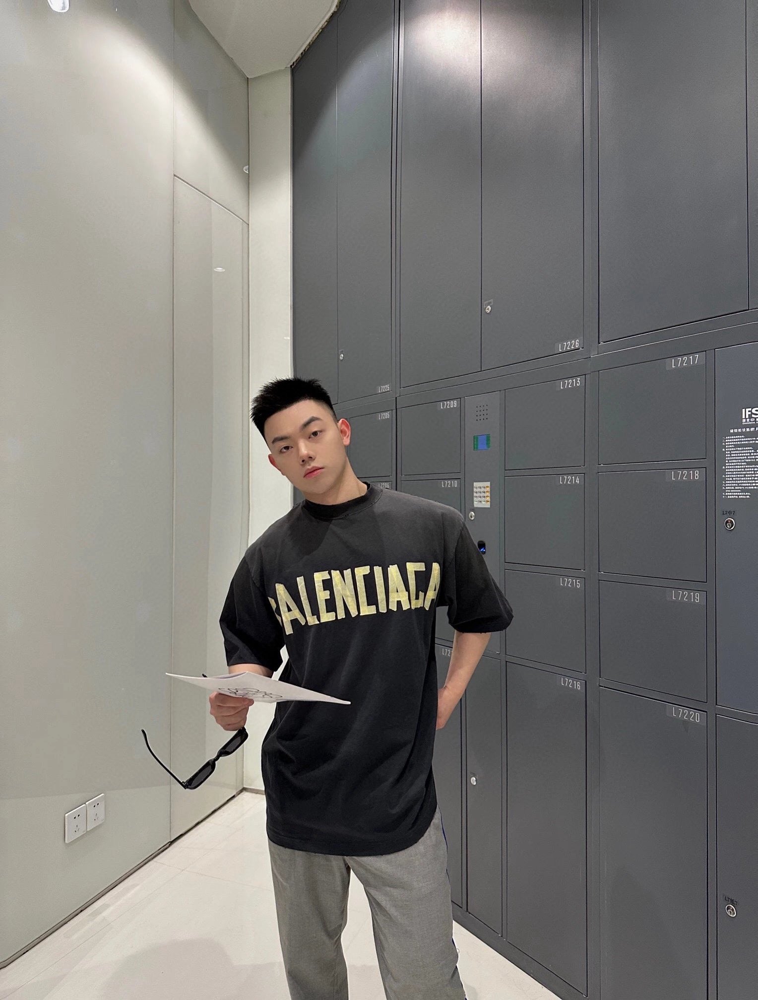 LuxluxHouse Best Quality Clothes Balenciaga T-shirt