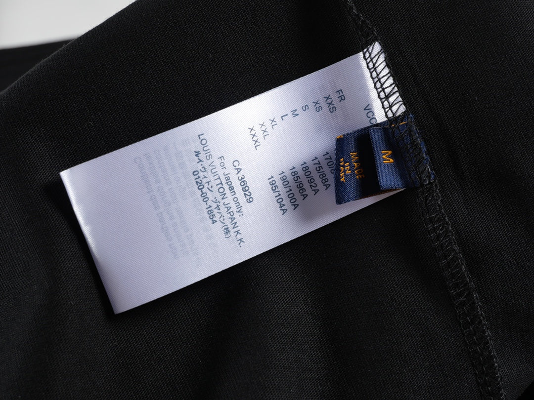 LuxluxHouse Best Quality Clothes T-shirt Louis Vuitton