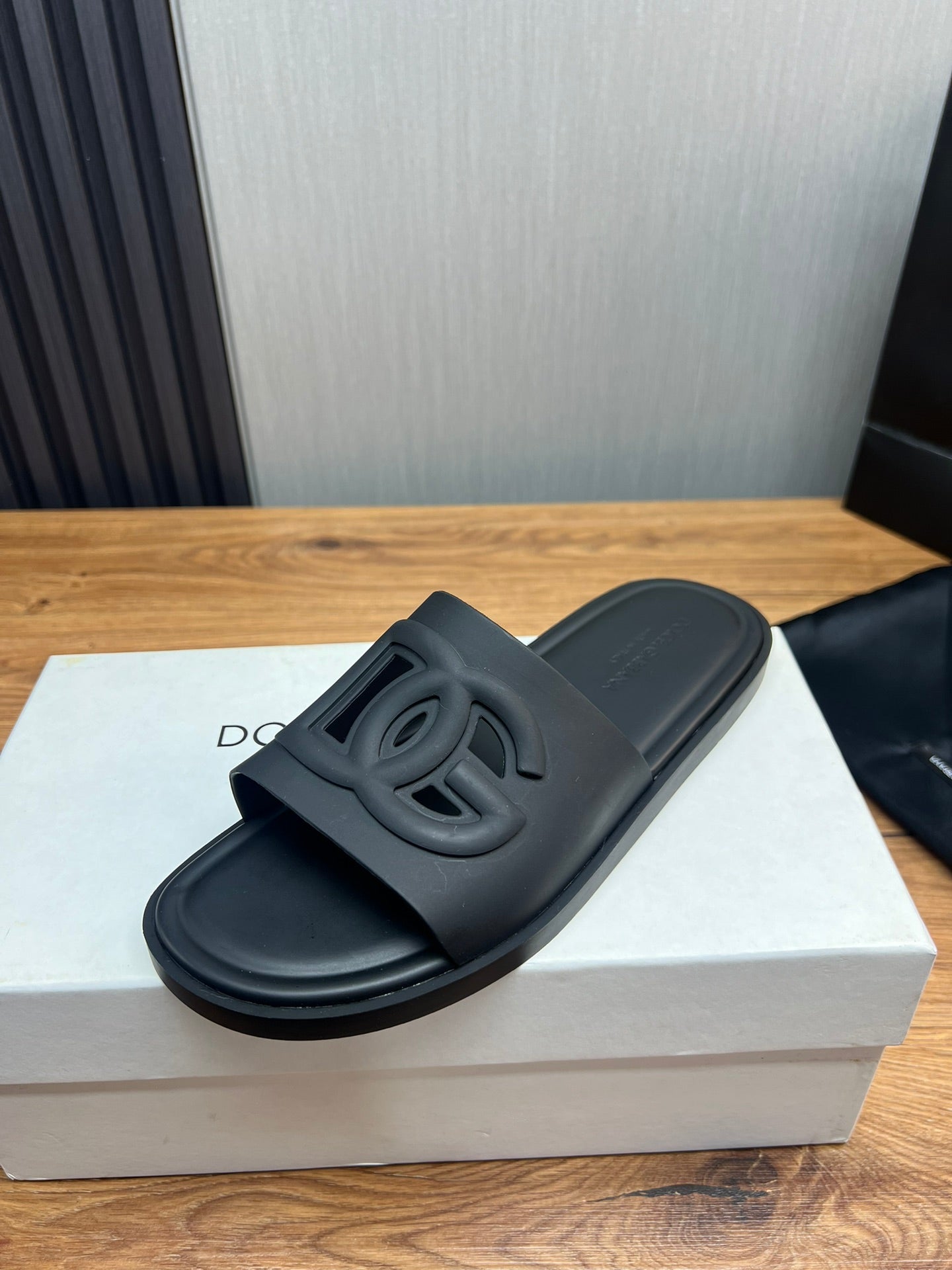 LuxluxHouse Best Quality Sandals Dolce & Gabbana