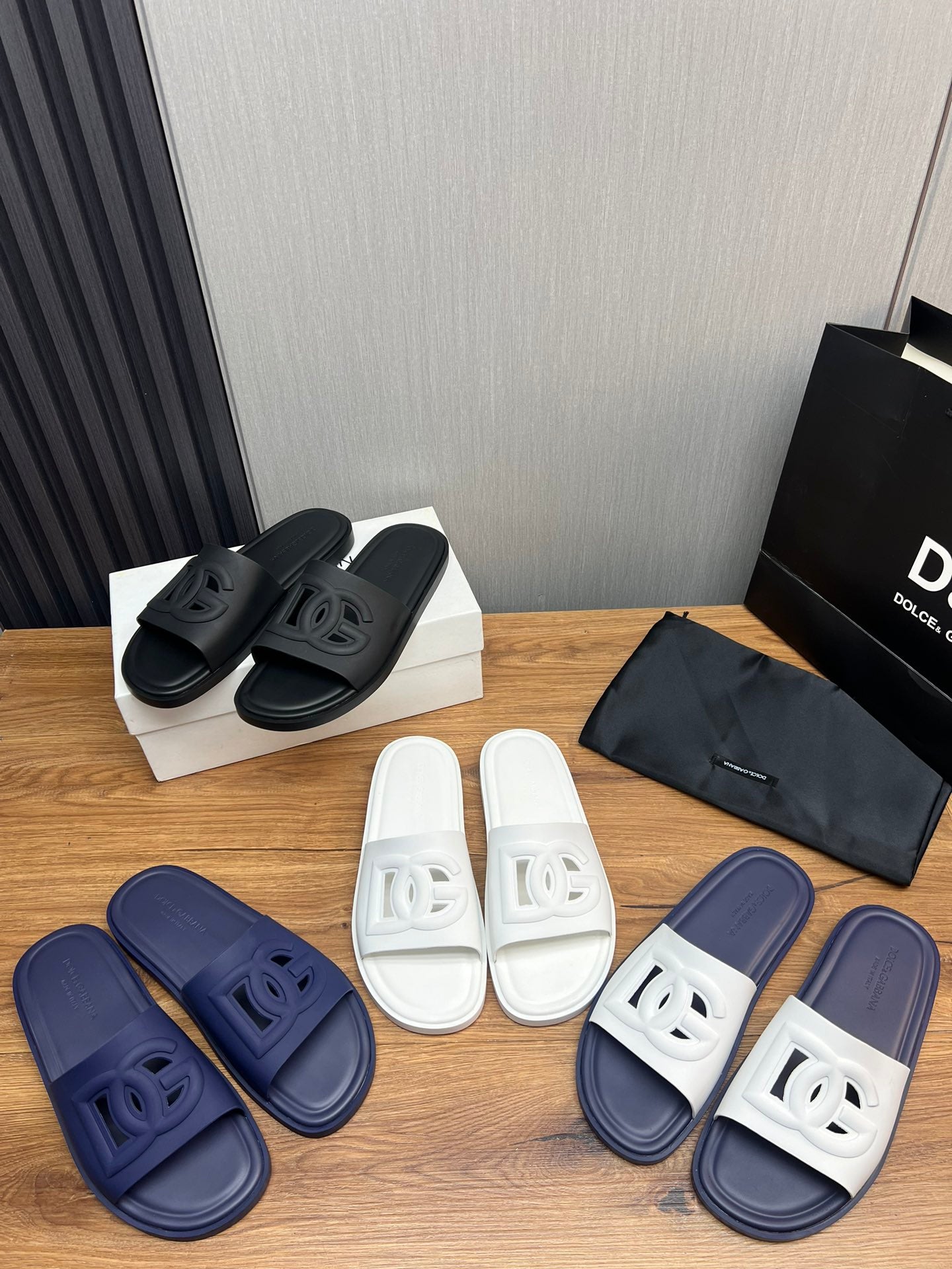 LuxluxHouse Best Quality Sandals Dolce & Gabbana