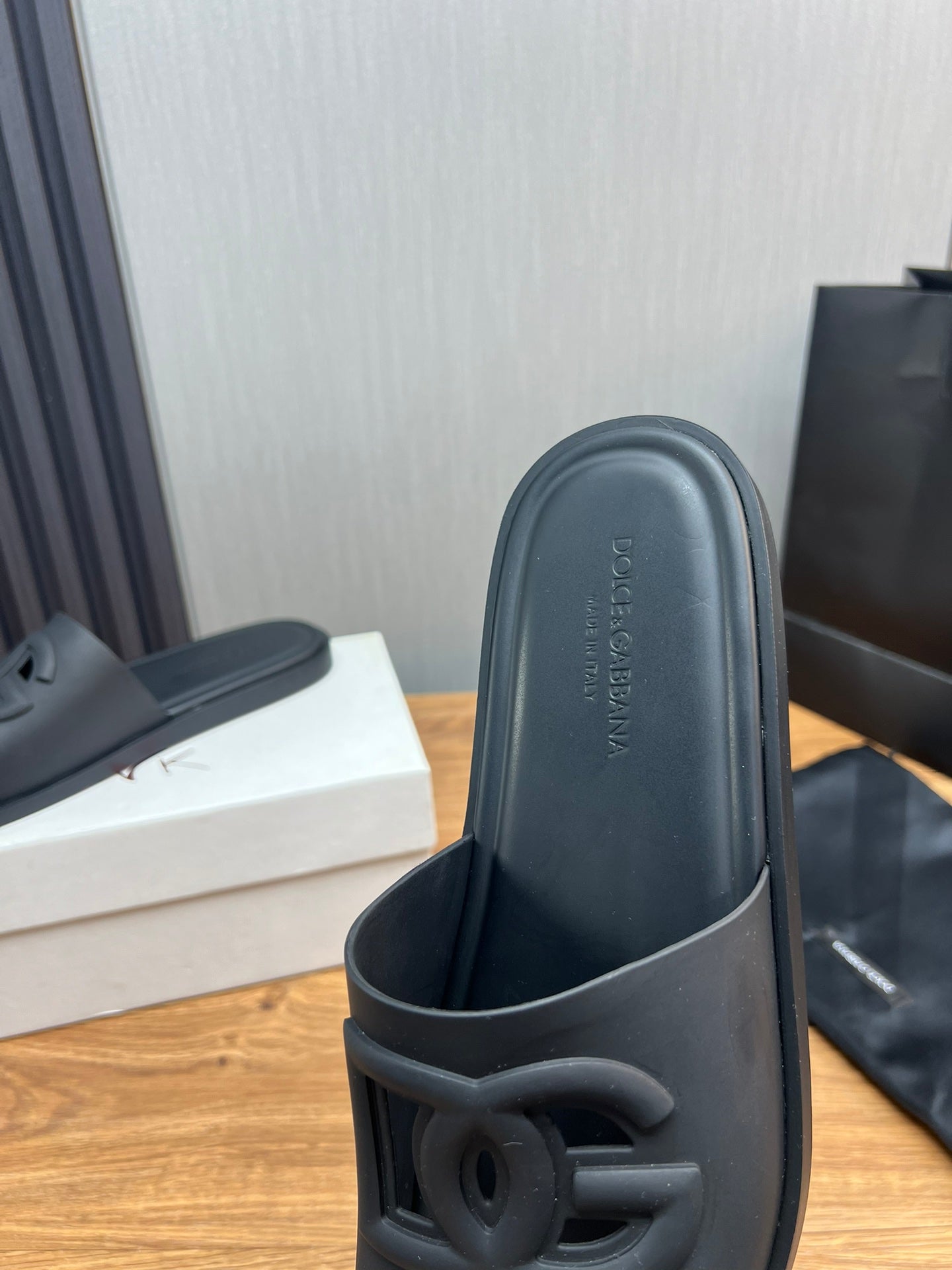 LuxluxHouse Best Quality Sandals Dolce & Gabbana