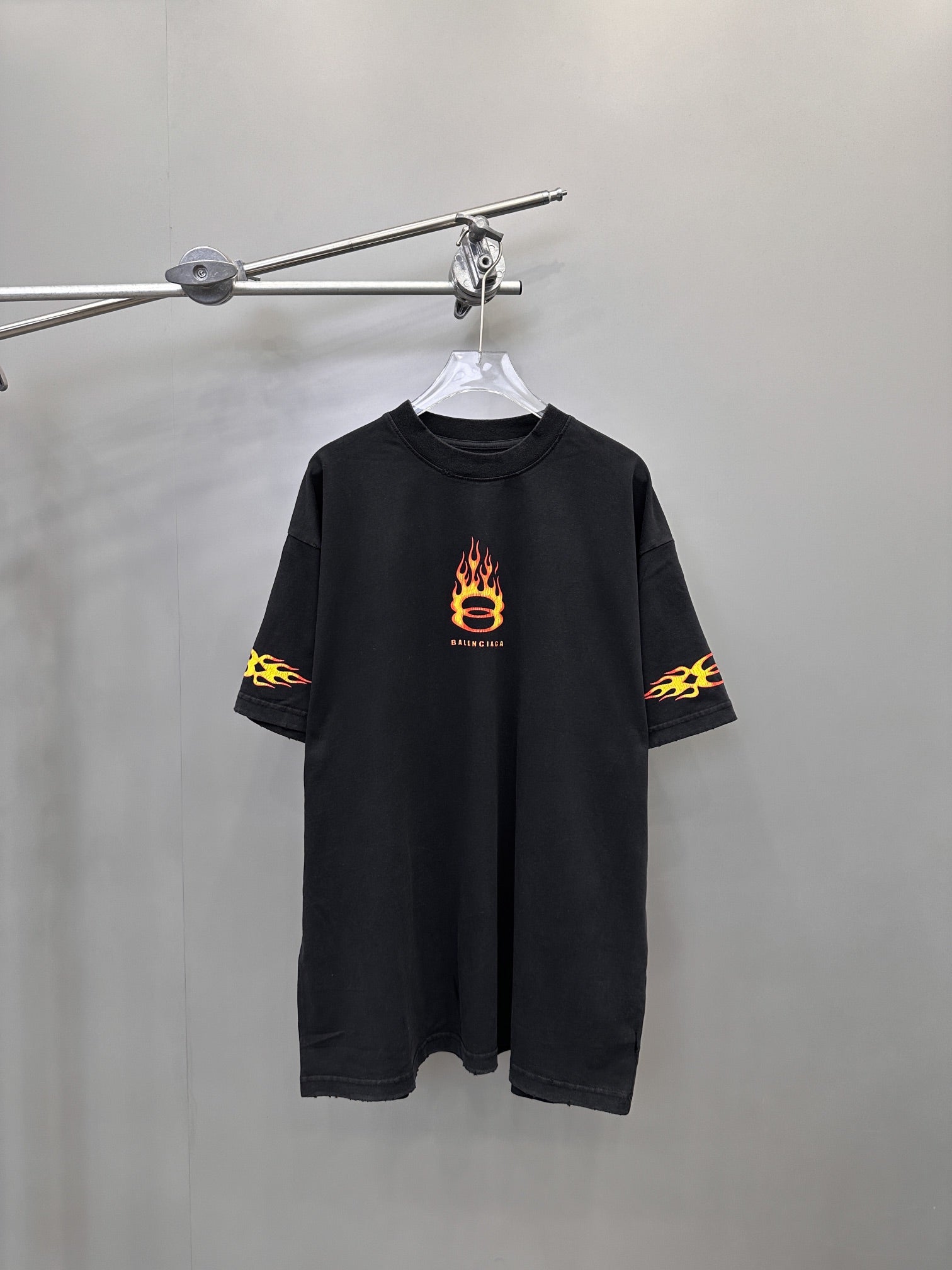 LuxluxHouse Balenciaga T-shirt NO.4