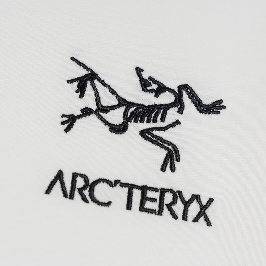 LuxluxHouse Best Quality Clothes T-shirt Arcteryx