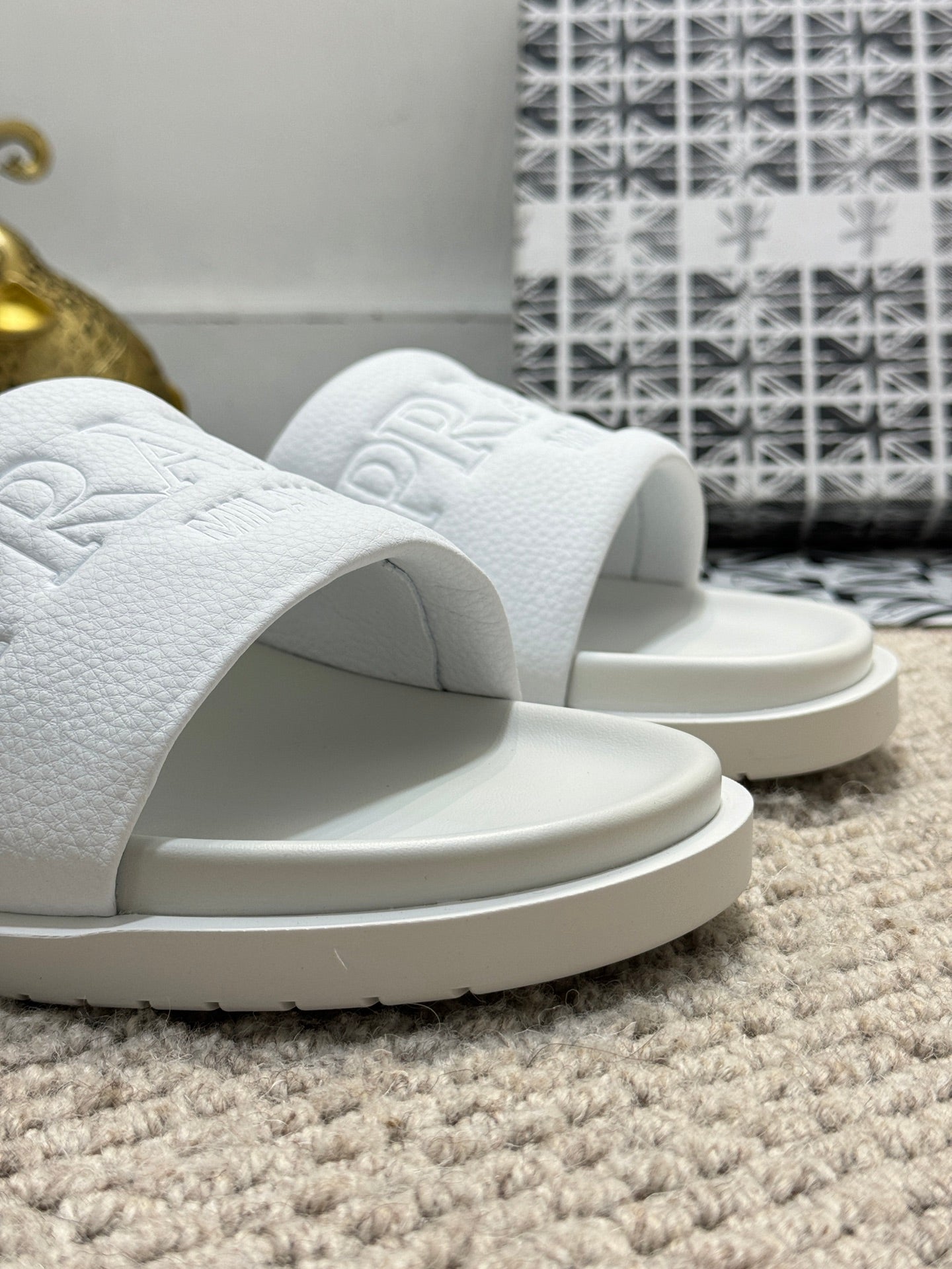 LuxluxHouse Best Quality Sandals Prada