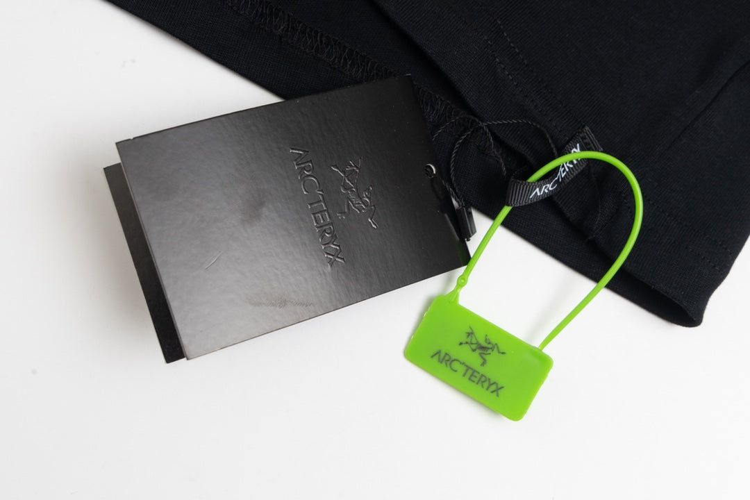 LuxluxHouse Best Quality Clothes T-shirt Arcteryx