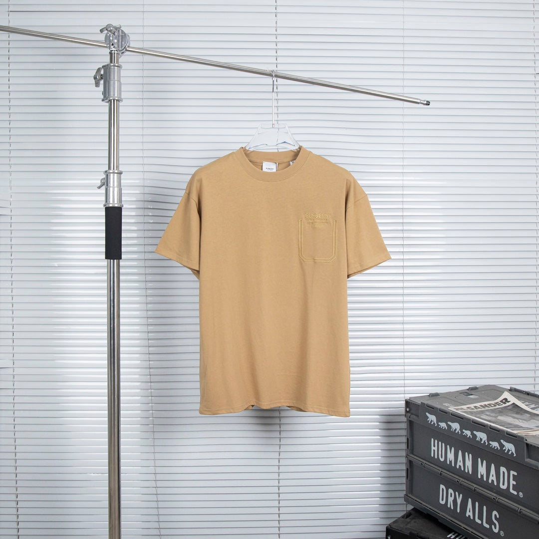 LuxluxHouse Burberry T-shirt NO.1