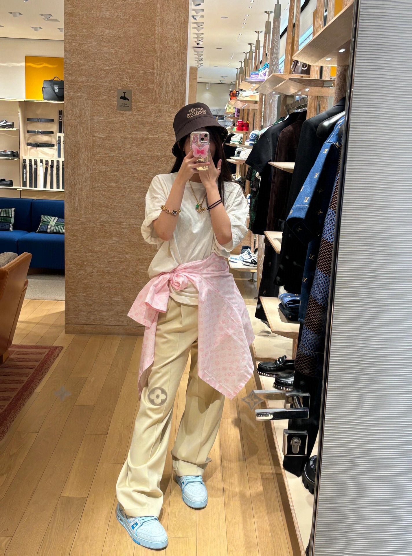 LuxluxHouse Best Quality Clothes T-shirt Louis Vuitton