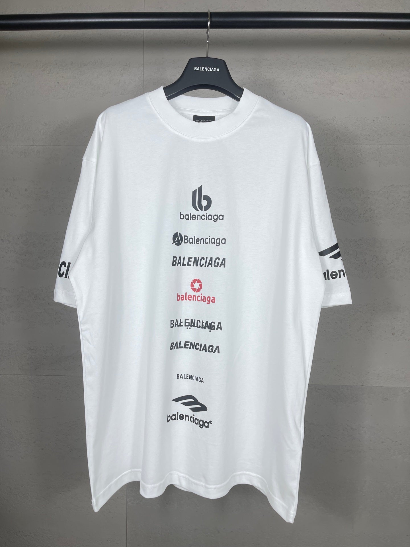 LuxluxHouse Balenciaga T-shirt NO.5