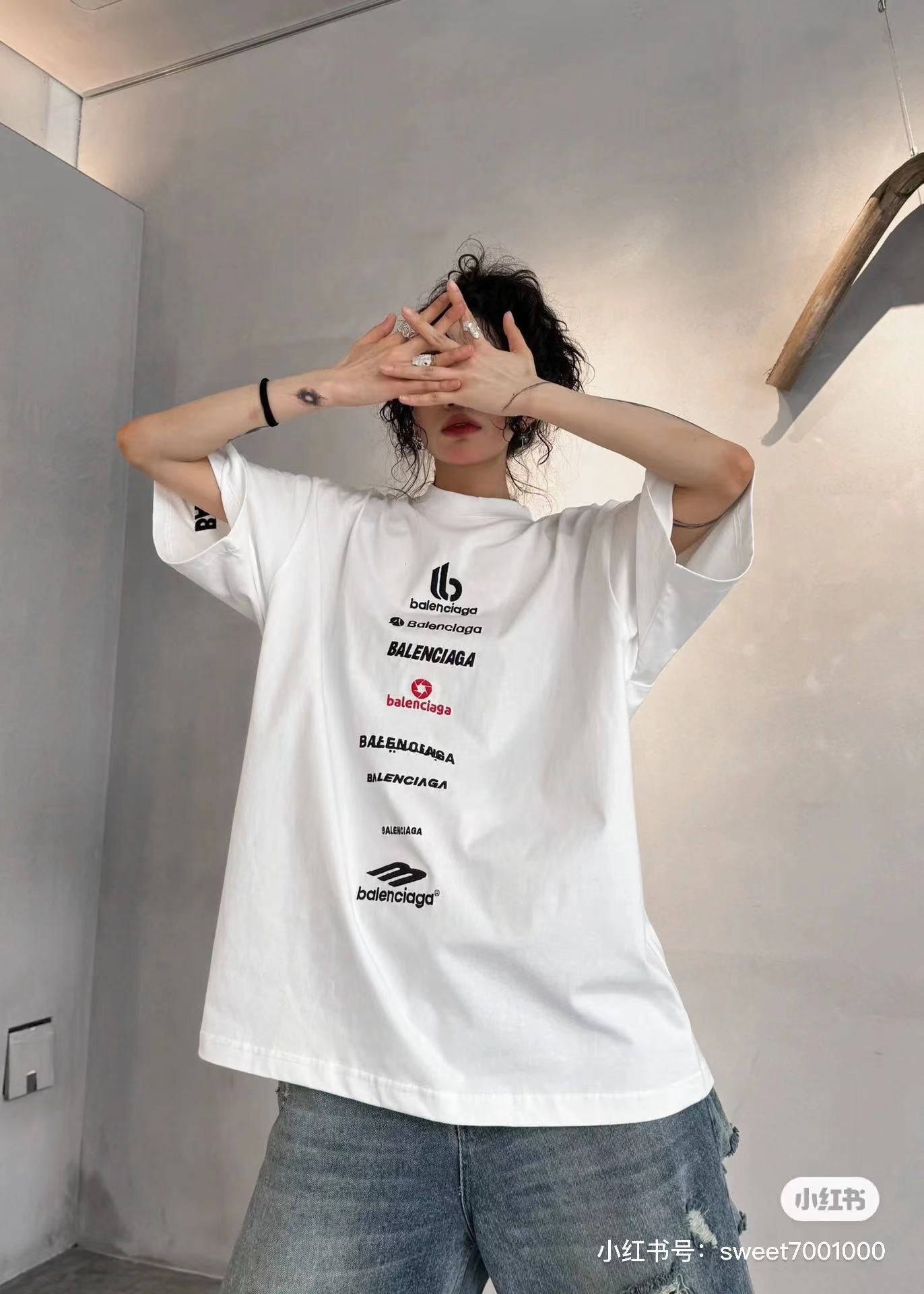 LuxluxHouse Best Quality Clothes Balenciaga T-shirt