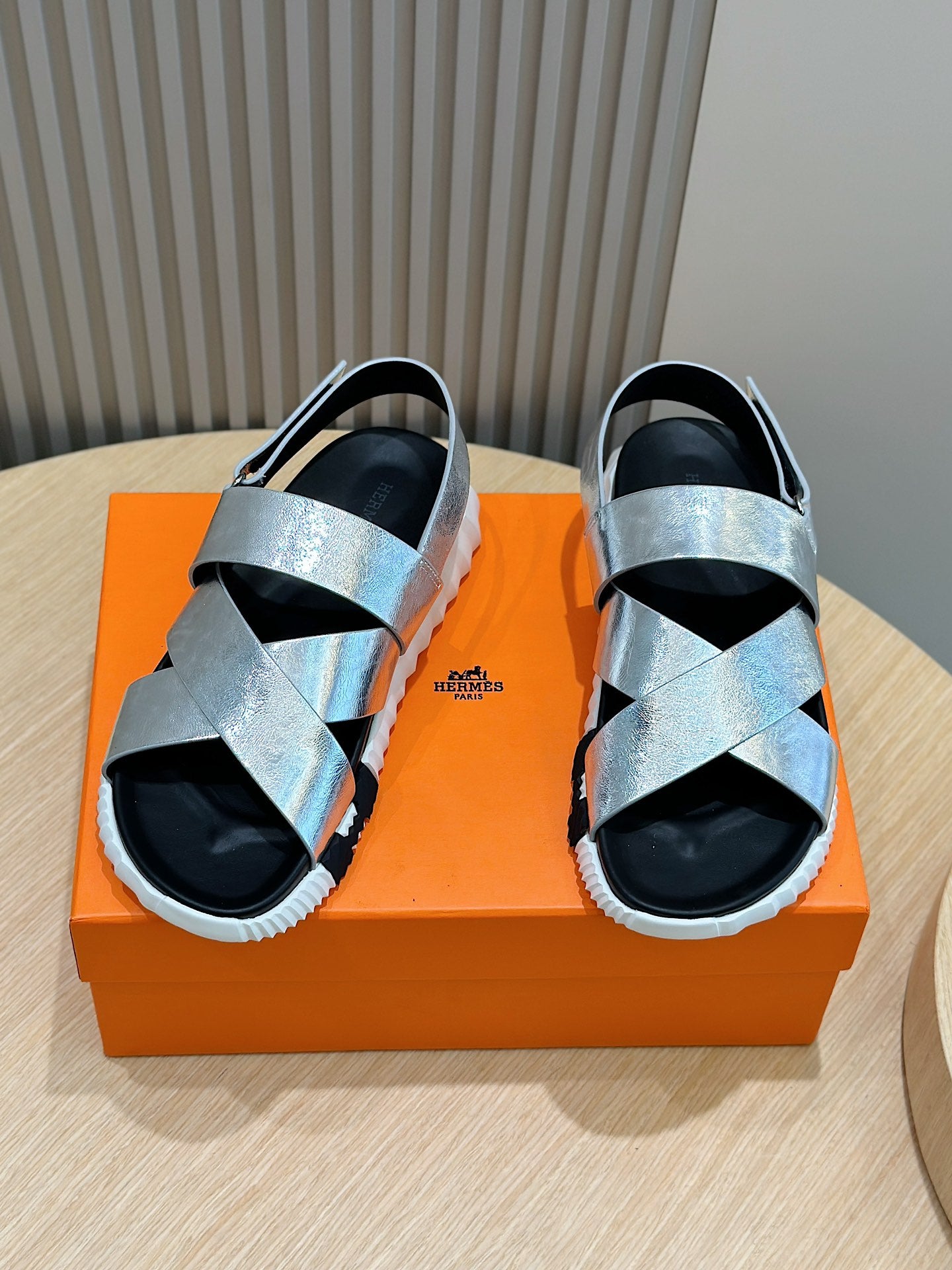 LuxluxHouse Best Quality Sandals Hermes