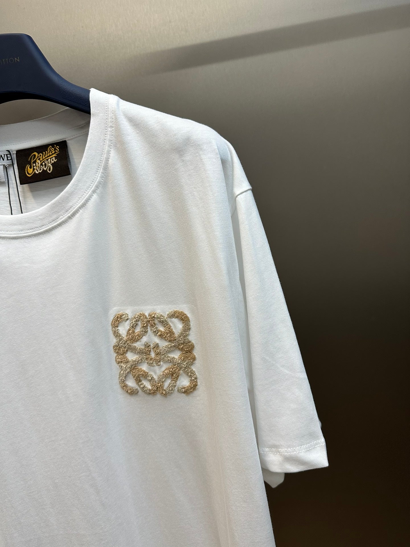 LuxluxHouse Best Quality Clothes T-shirt Loewe