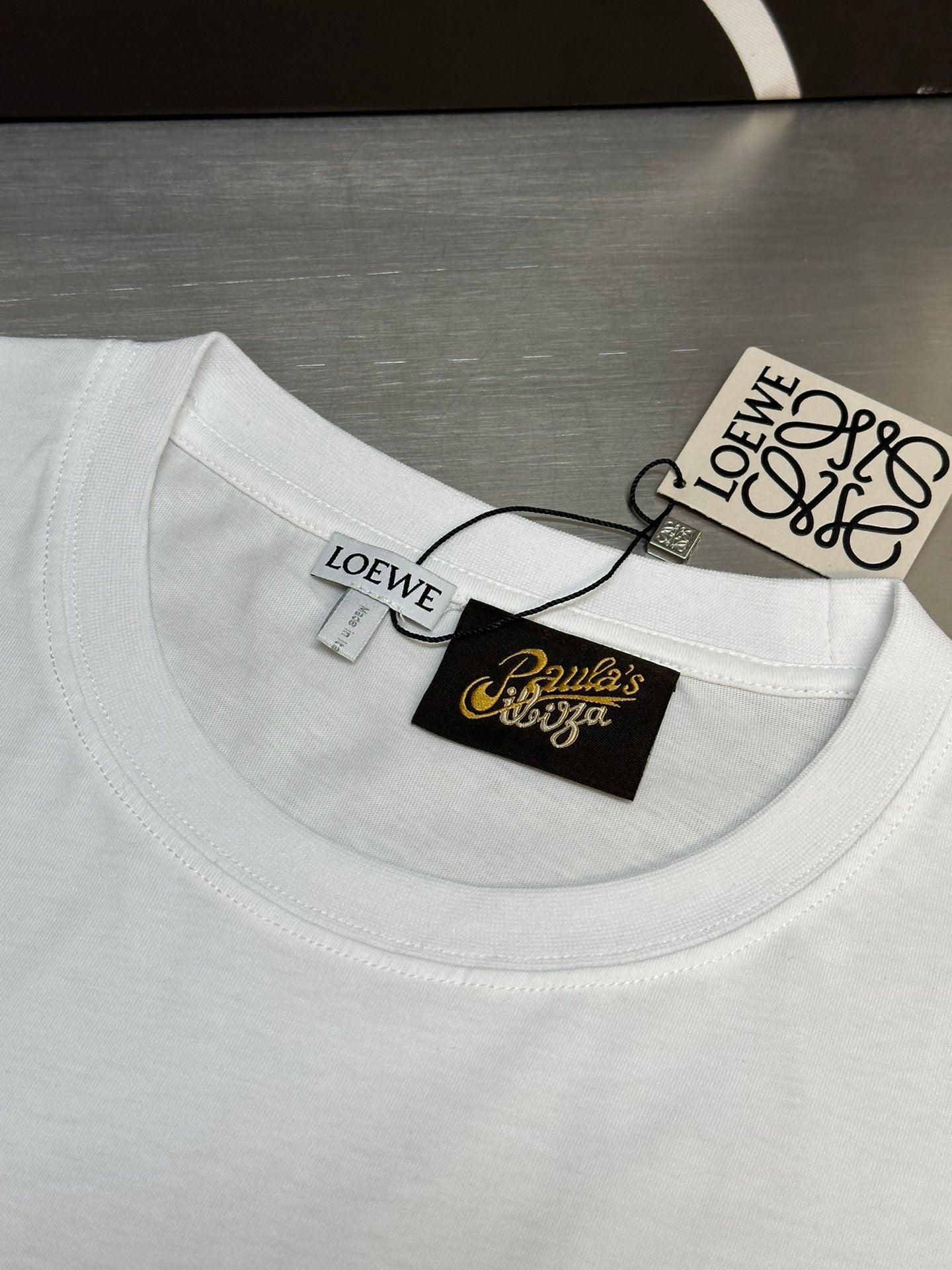 LuxluxHouse Best Quality Clothes T-shirt Loewe