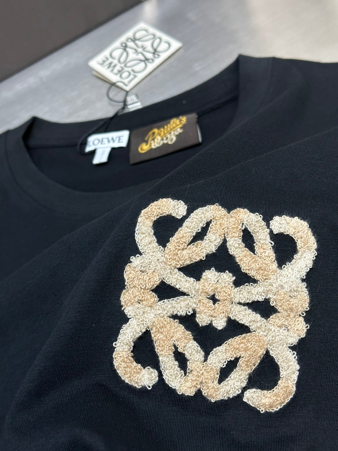 LuxluxHouse Best Quality Clothes T-shirt Loewe