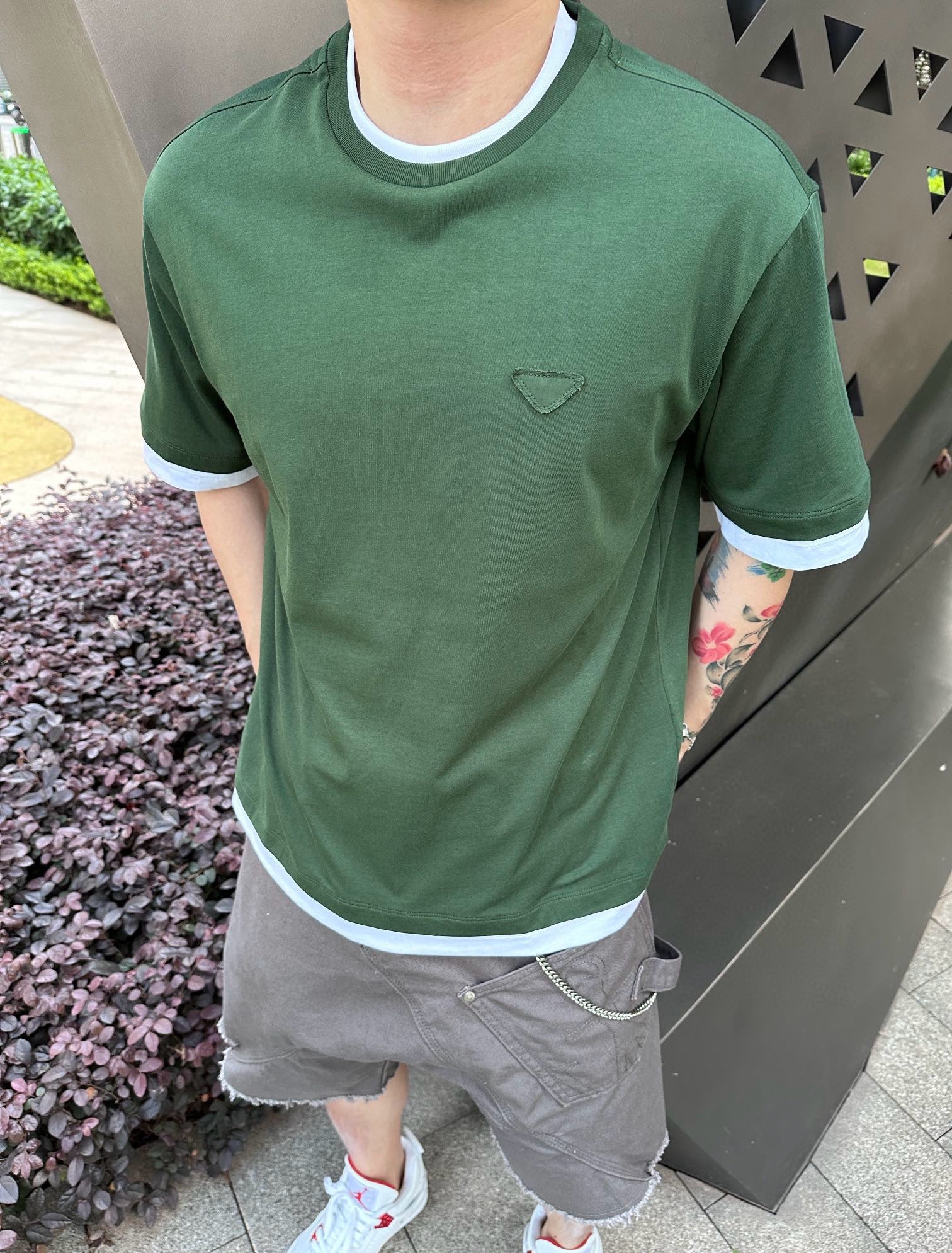 LuxluxHouse Best Quality Clothes T-shirt Prada