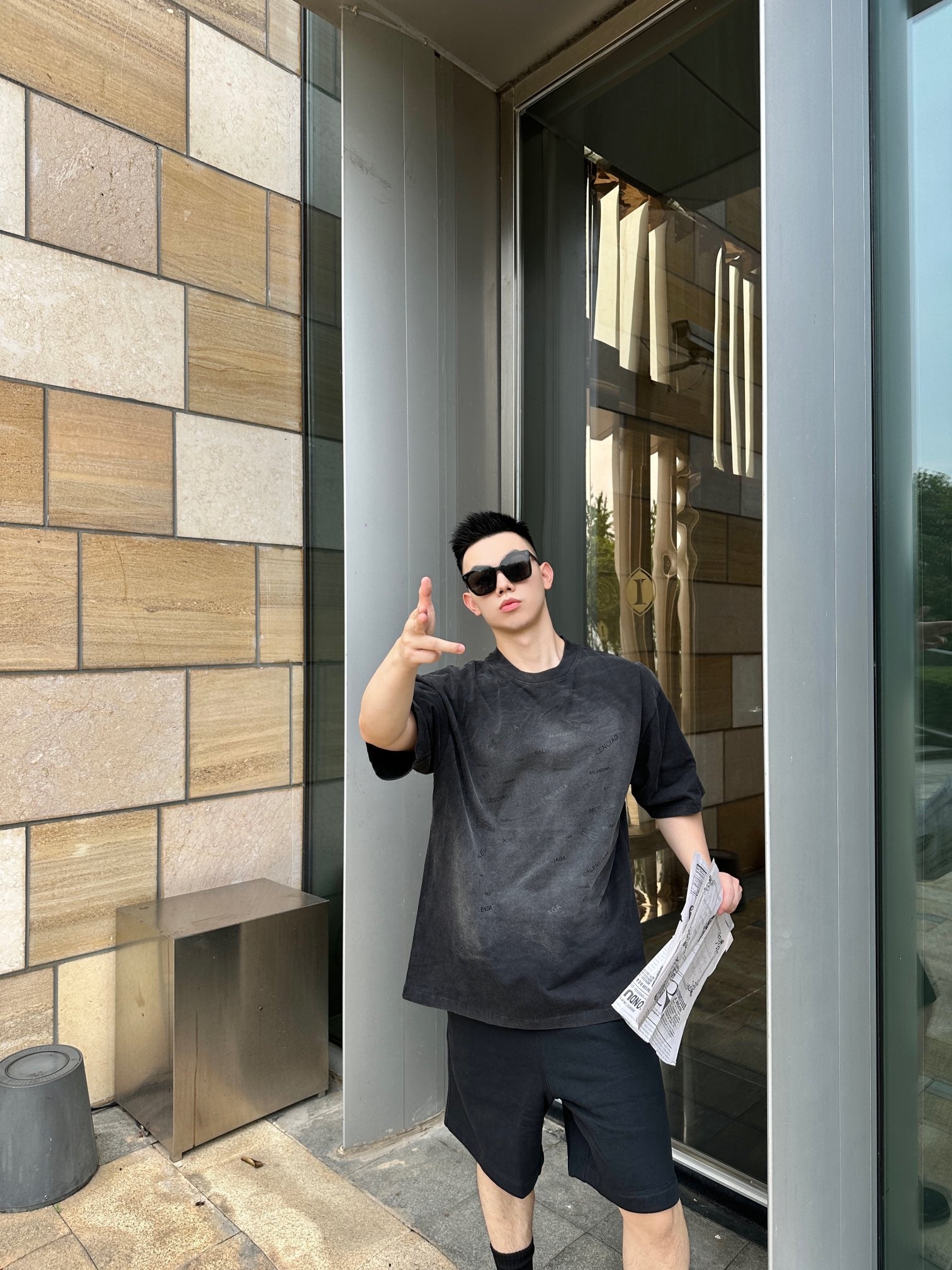 LuxluxHouse Best Quality Clothes Balenciaga T-shirt