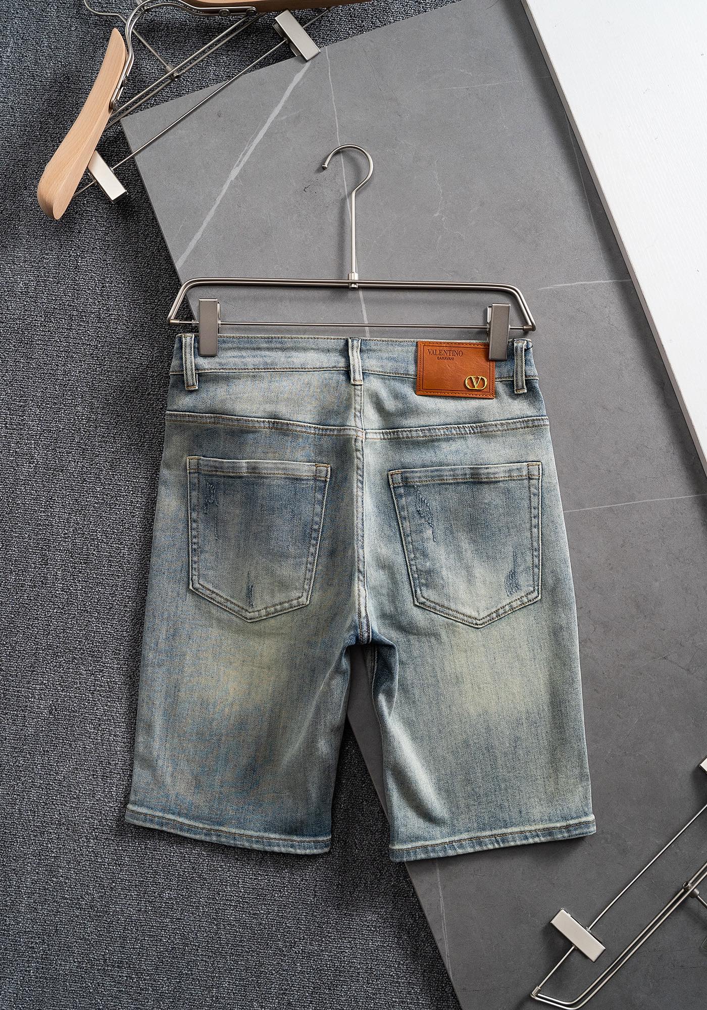 LuxluxHouse Best Quality Clothes Valentino Pants