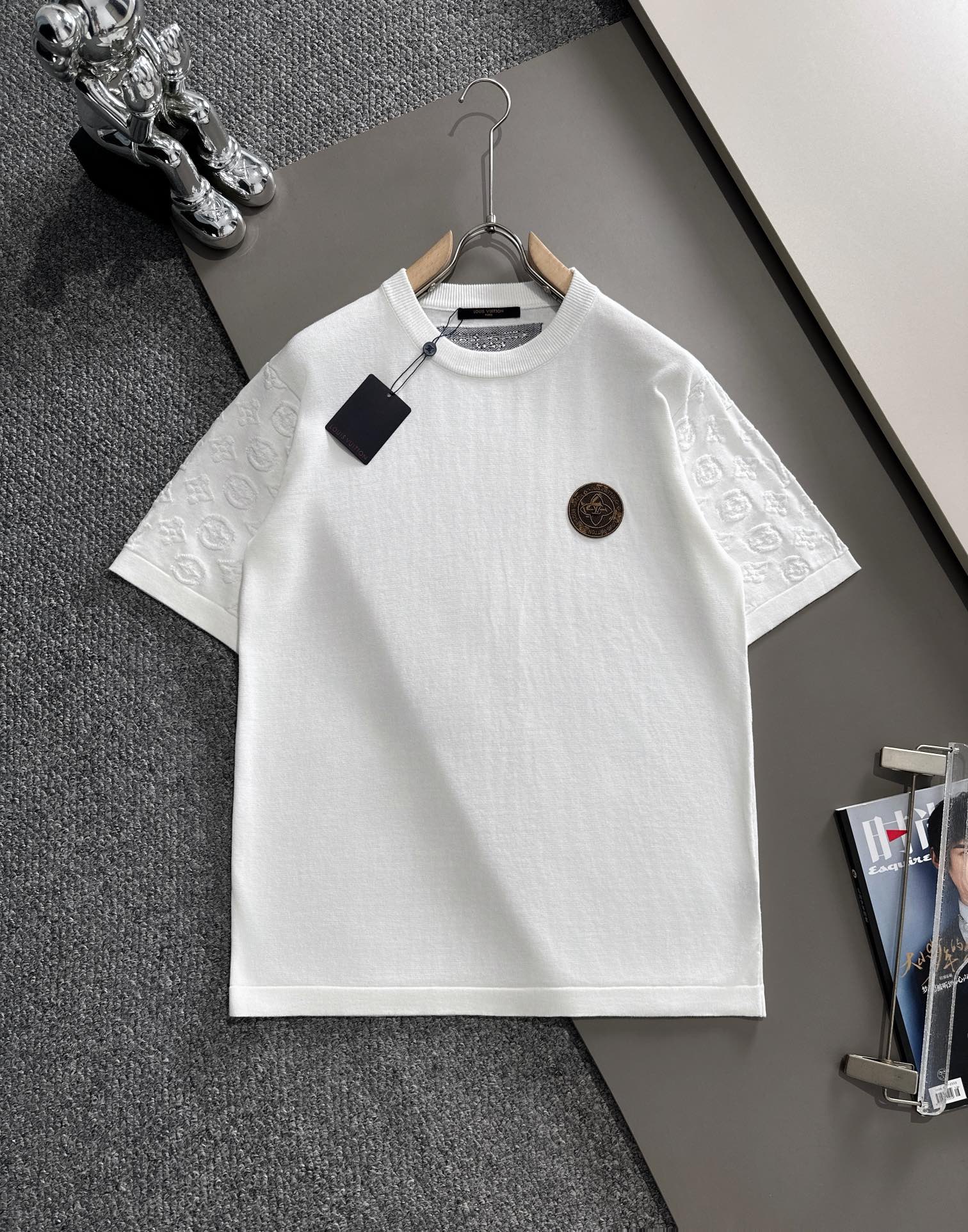 LuxluxHouse Louis Vuitton T-shirt NO.8