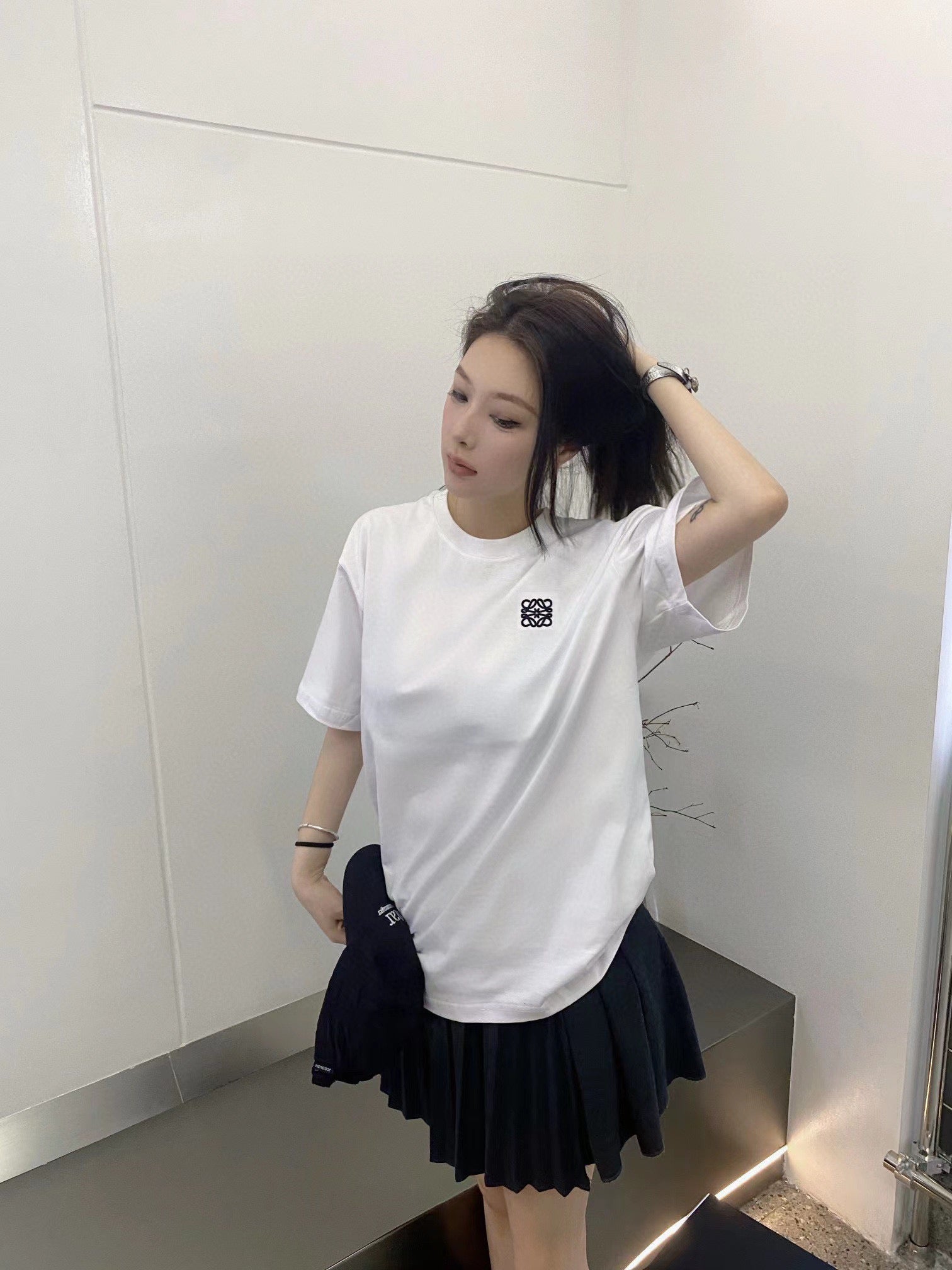 LuxluxHouse Best Quality Clothes T-shirt Loewe