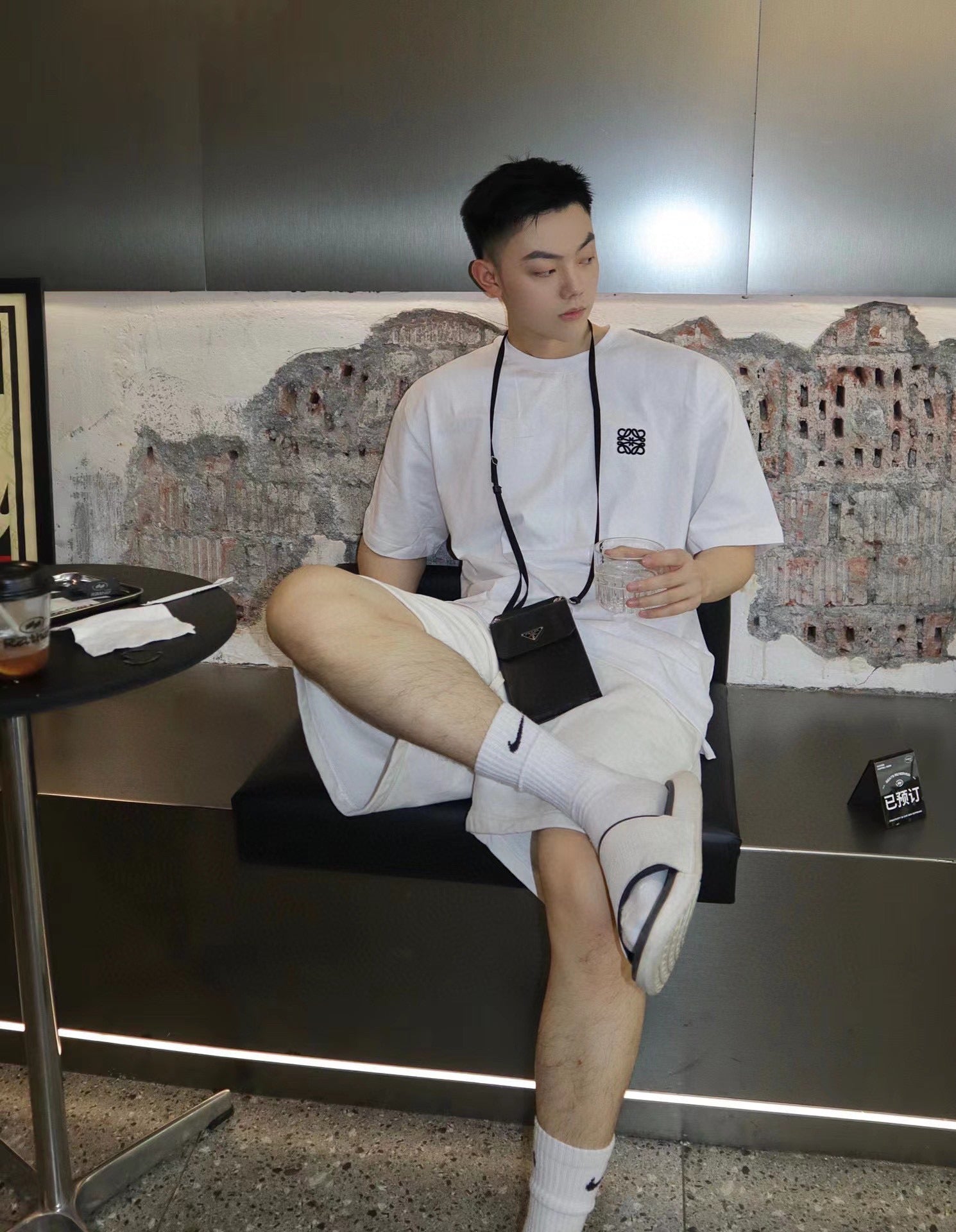 LuxluxHouse Best Quality Clothes T-shirt Loewe