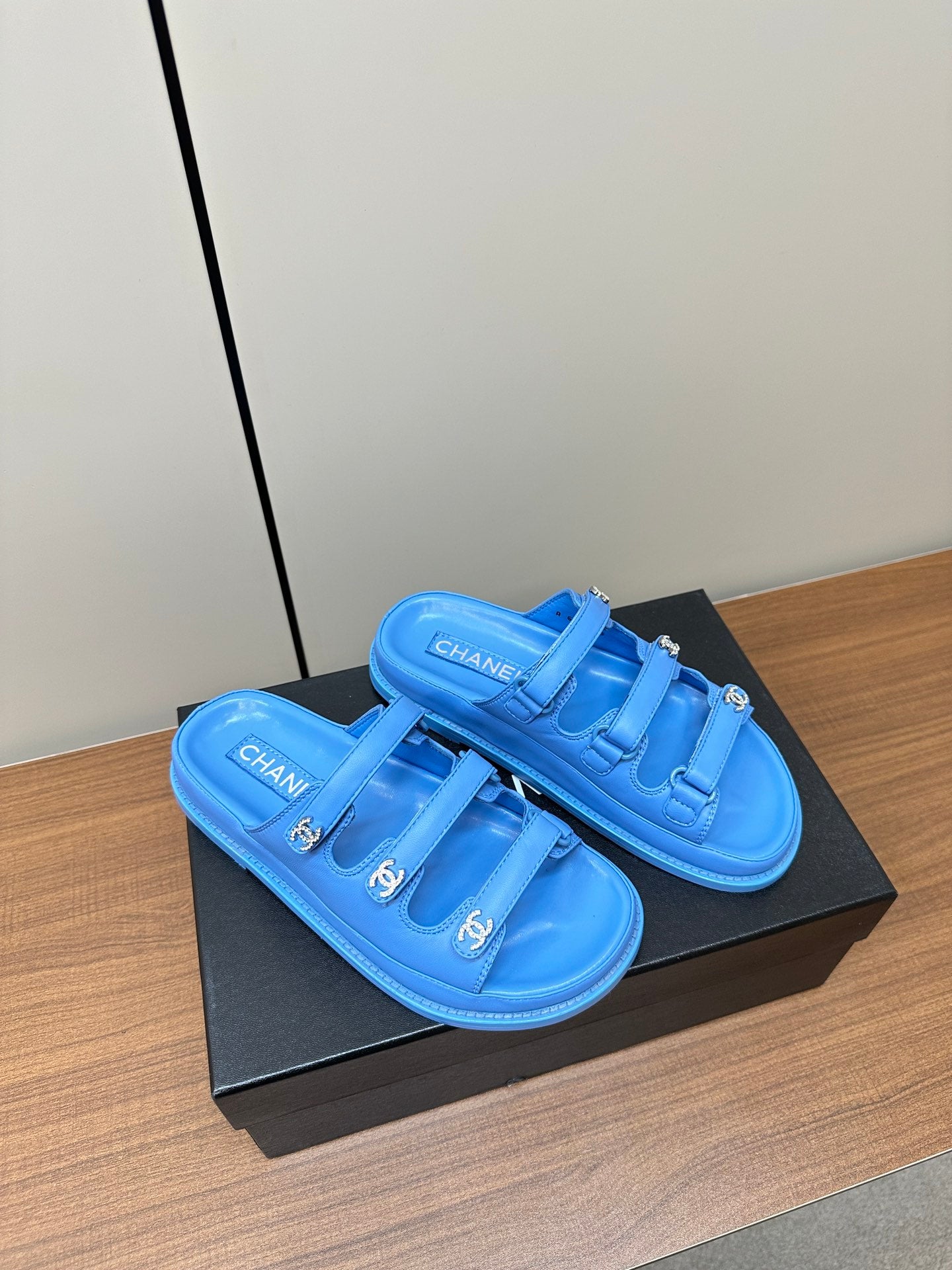 LuxluxHouse Best Quality Chanel Sandals