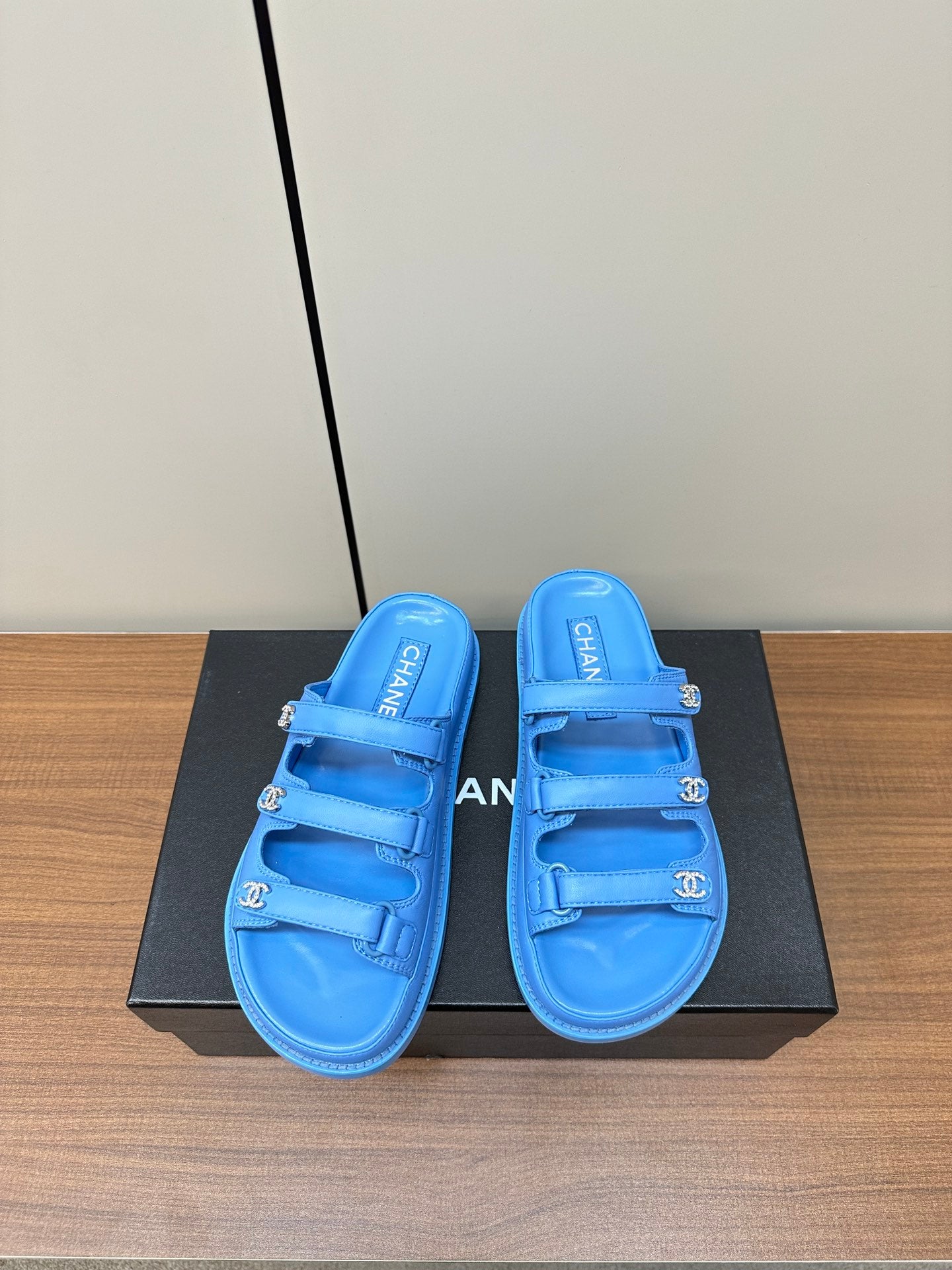 LuxluxHouse Best Quality Chanel Sandals