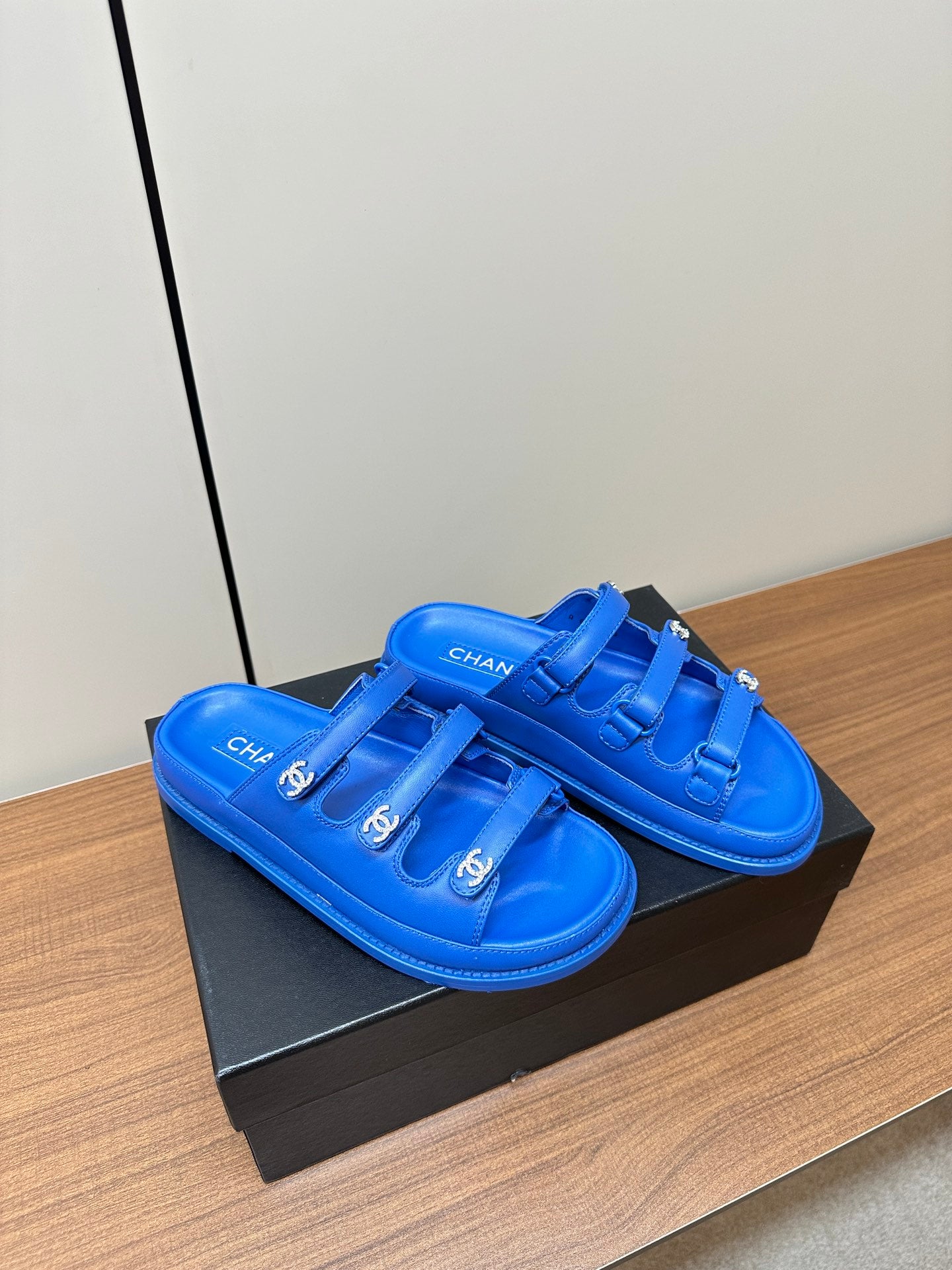 LuxluxHouse Best Quality Chanel Sandals