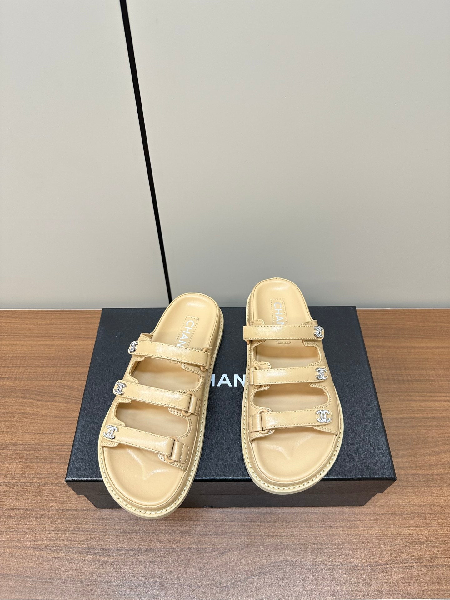 LuxluxHouse Best Quality Chanel Sandals